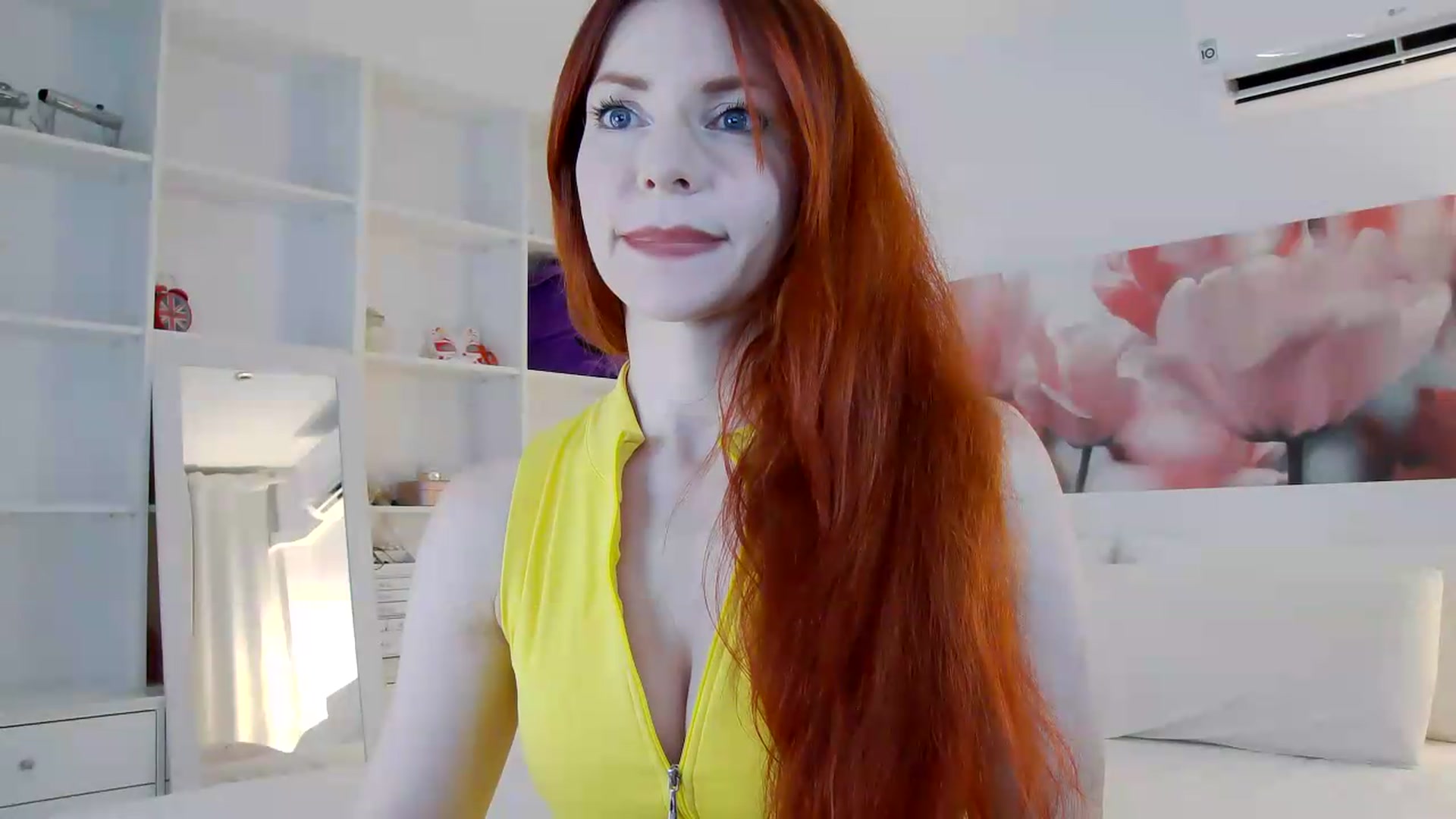 Gallery image thumbnail from TulipWhite's myfreecams stream on, 07/11/2026, 20:19 image 8 of 20