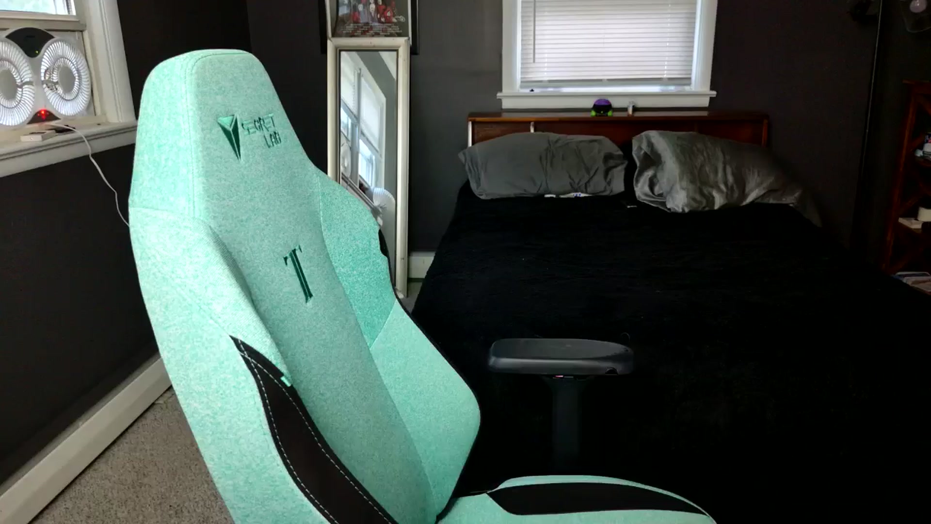 Gallery image thumbnail from Turnip's myfreecams stream on, 07/19/2024, 24:36 image 5 of 20