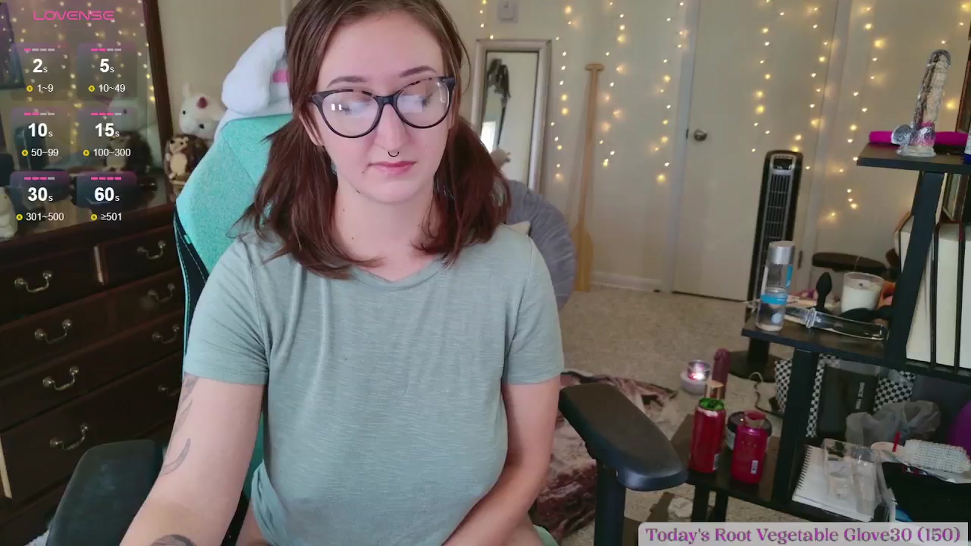 Gallery image thumbnail from Turnip's myfreecams stream on, 07/27/2024, 19:43 image 8 of 20
