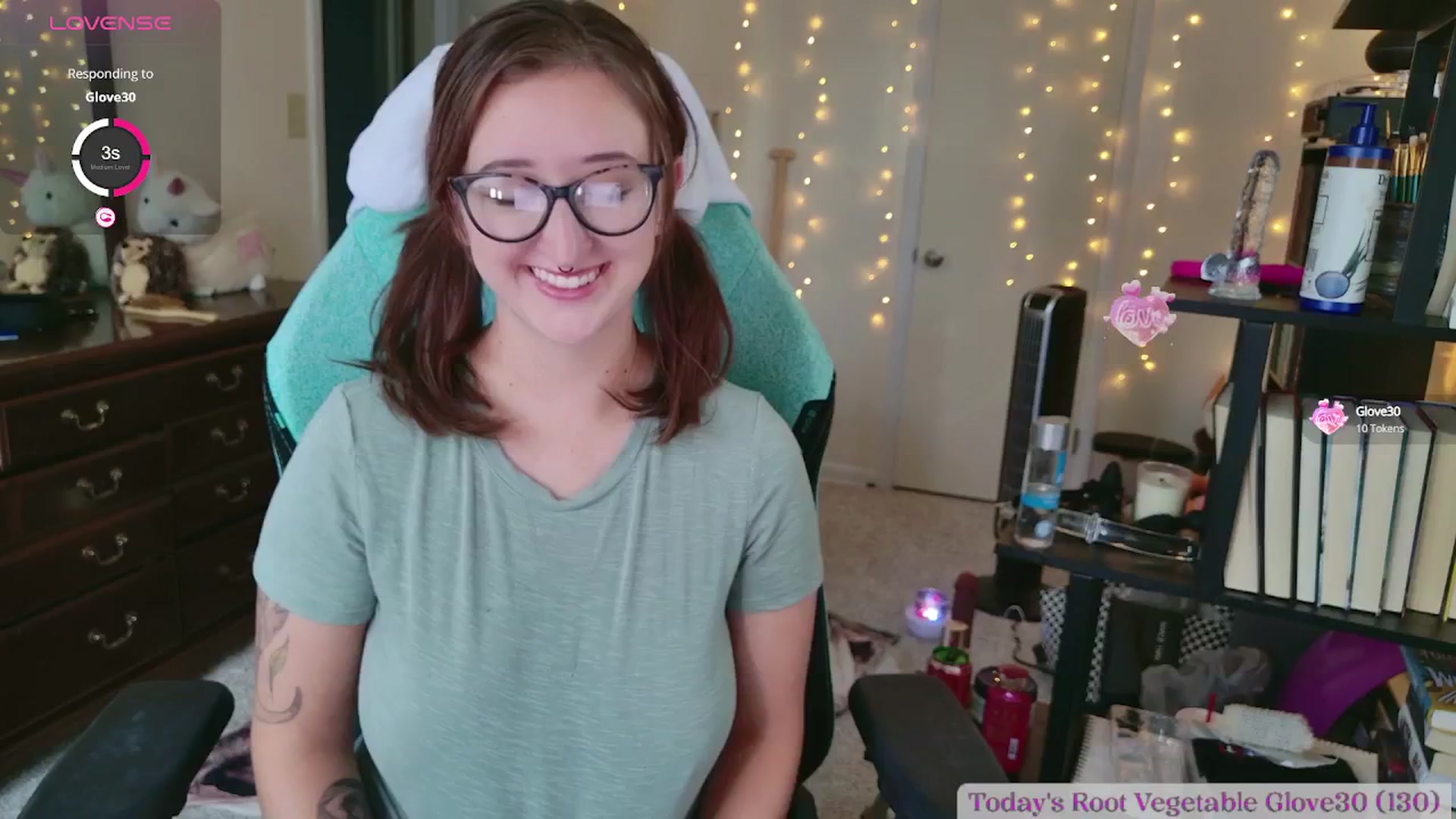 Gallery image thumbnail from Turnip's myfreecams stream on, 07/27/2024, 19:43 image 4 of 20