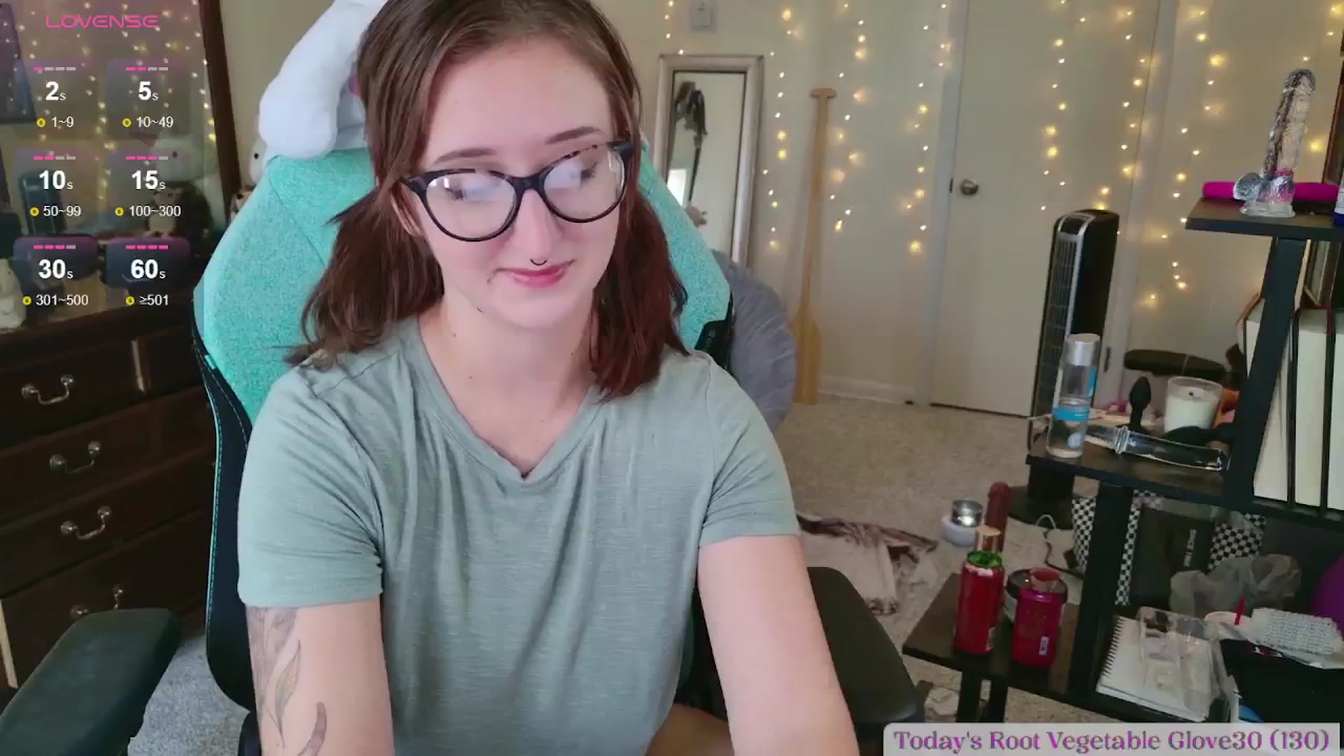 Gallery image thumbnail from Turnip's myfreecams stream on, 07/27/2024, 19:43 image 7 of 20