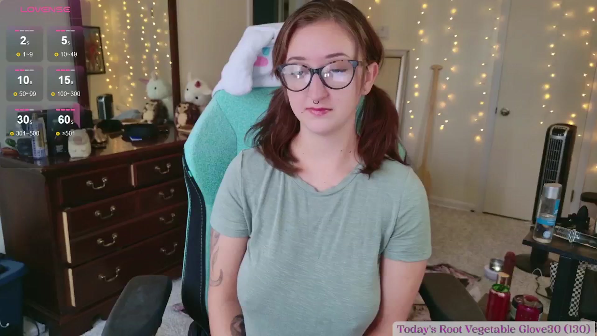 Gallery image thumbnail from Turnip's myfreecams stream on, 07/27/2024, 19:43 image 2 of 20