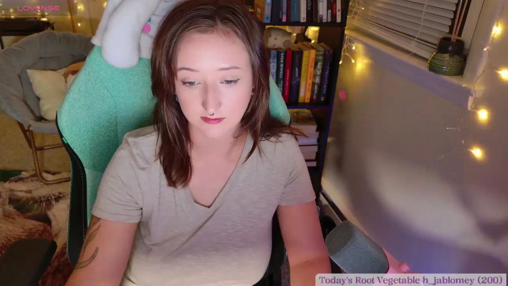 Gallery image thumbnail from Turnip's myfreecams stream on, 08/20/2024, 02:24 image 17 of 20