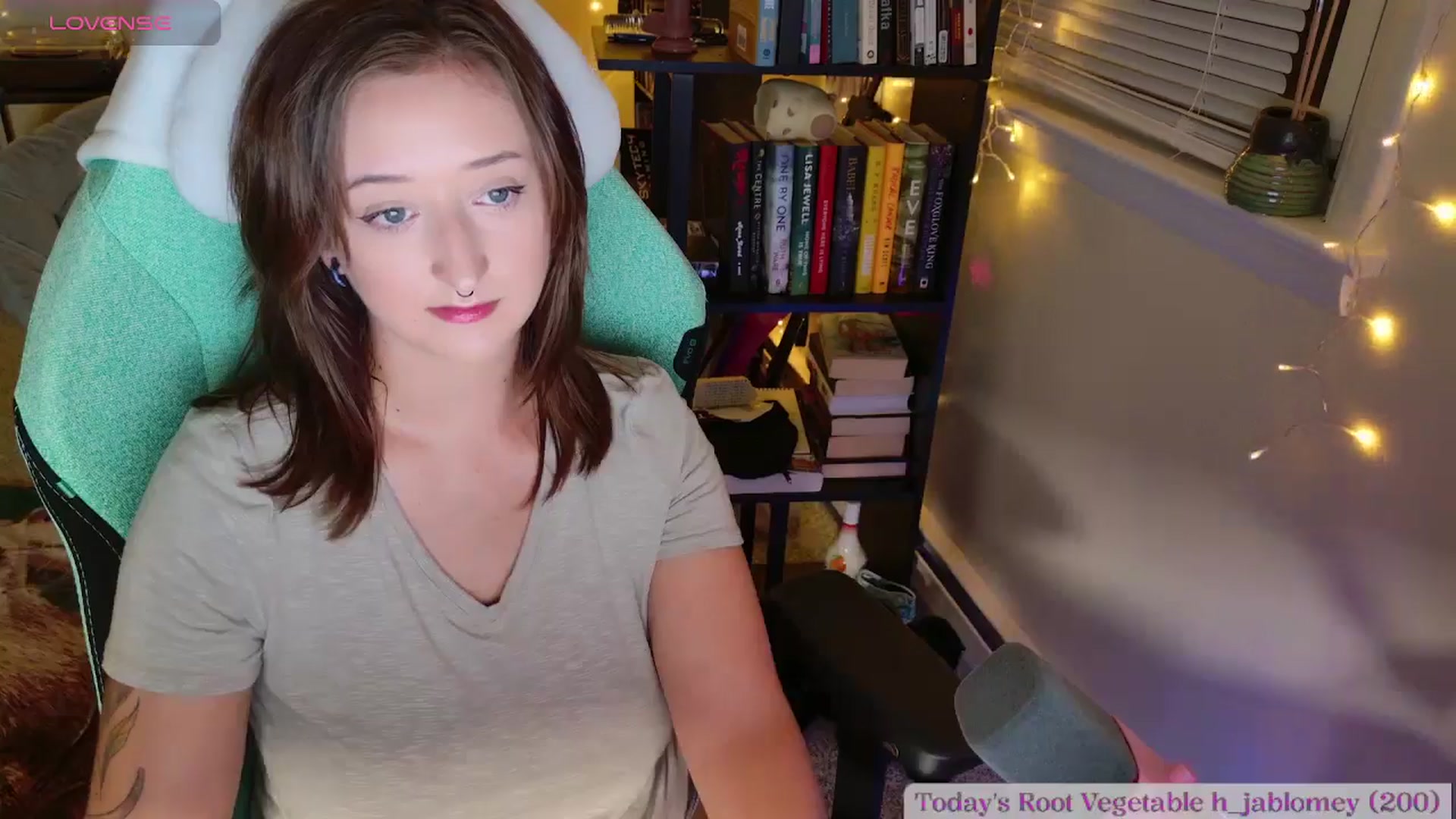 Gallery image thumbnail from Turnip's myfreecams stream on, 08/20/2024, 02:24 image 8 of 20