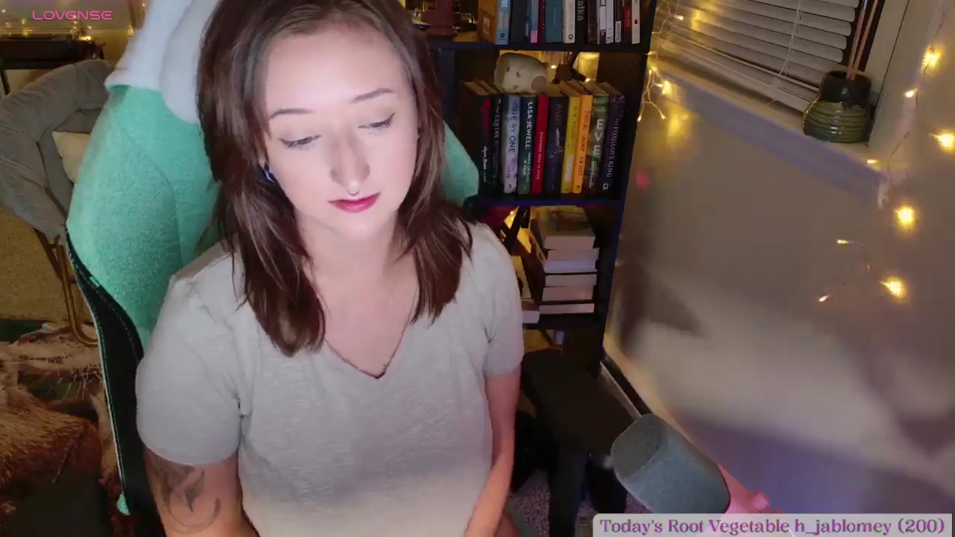 Gallery image thumbnail from Turnip's myfreecams stream on, 08/20/2024, 02:24 image 18 of 20