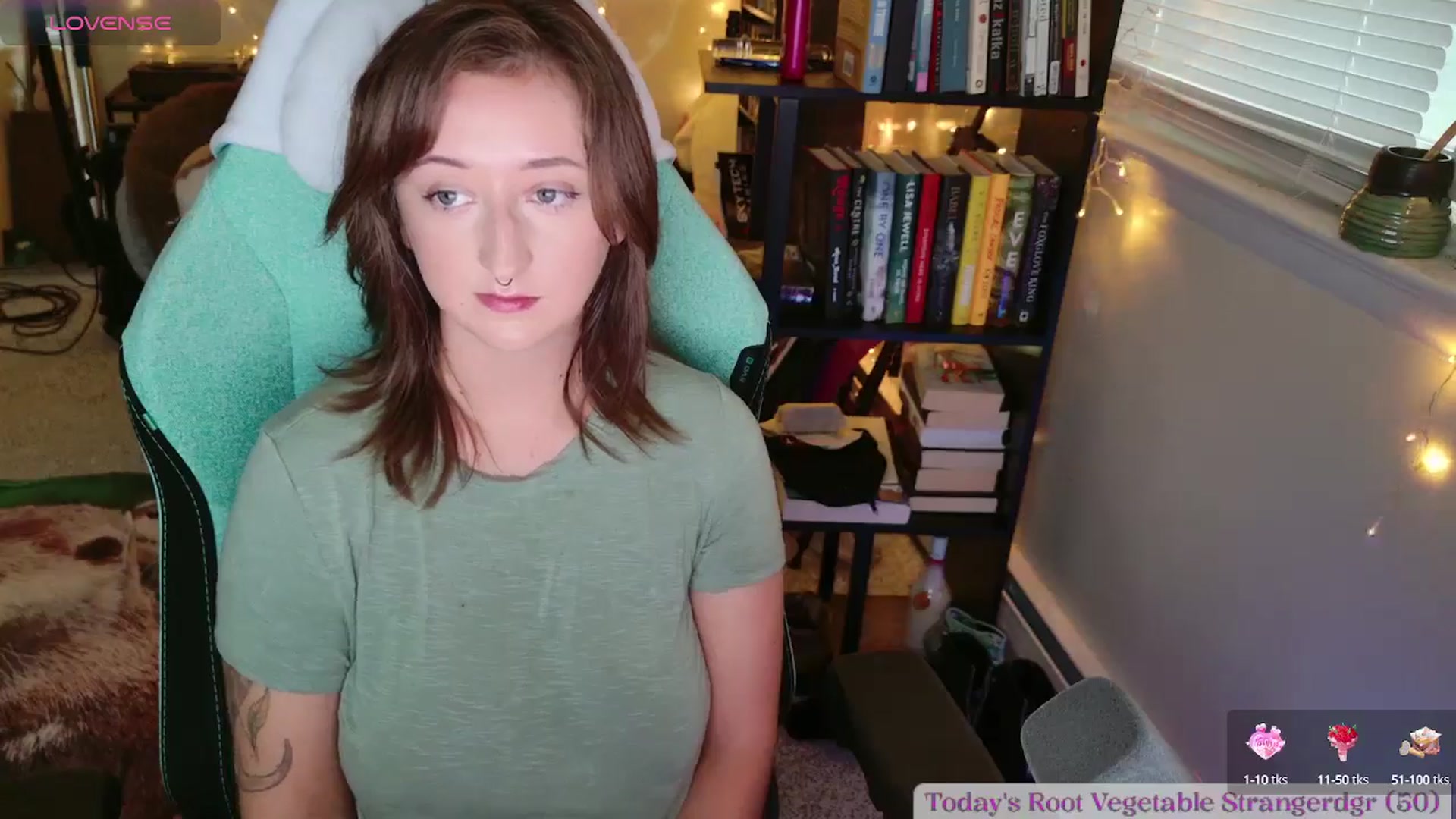 Gallery image thumbnail from Turnip's myfreecams stream on, 08/25/2024, 24:04 image 6 of 20
