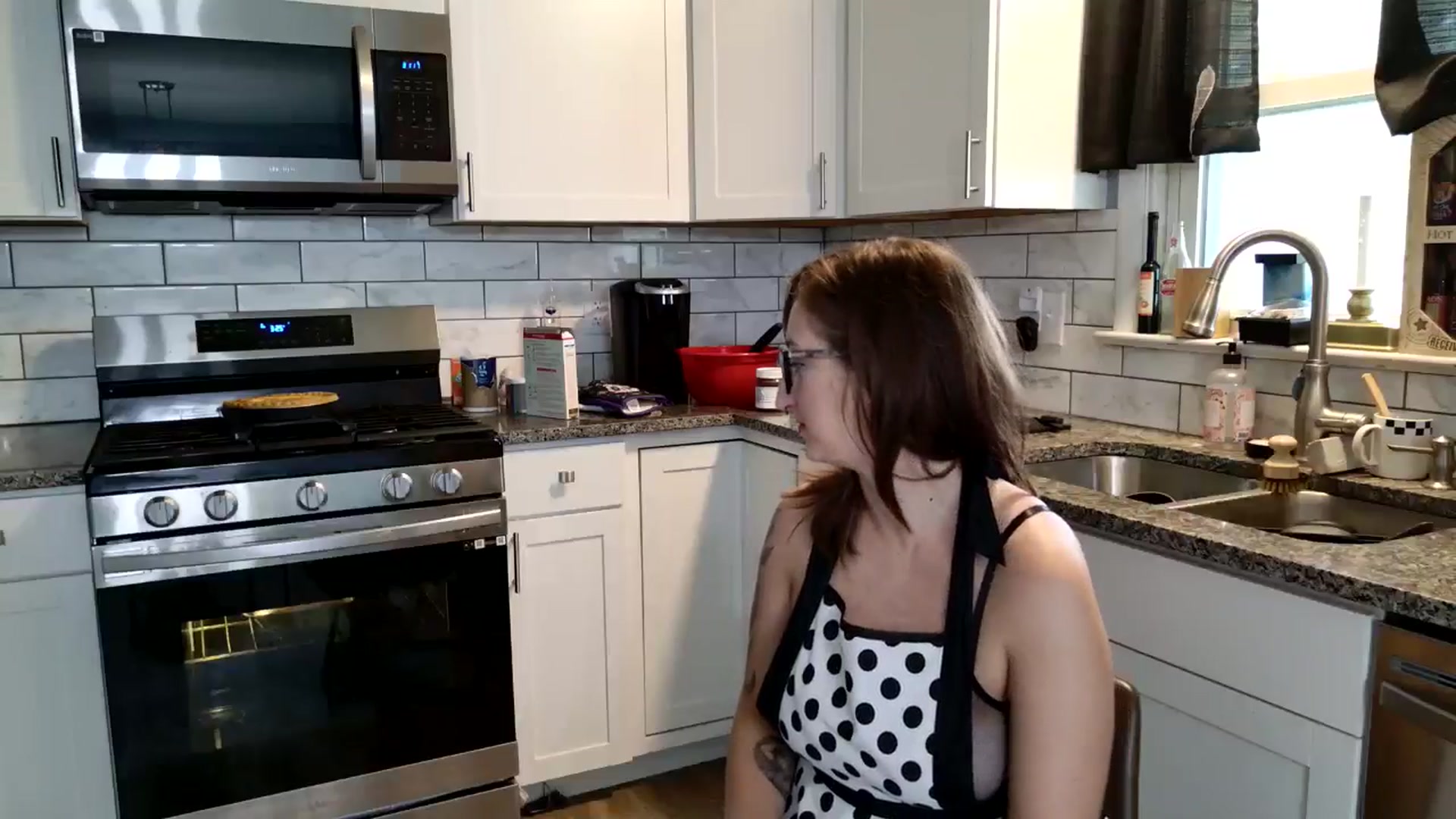 Gallery image thumbnail from Turnip's myfreecams stream on, 08/31/2024, 18:53 image 15 of 20