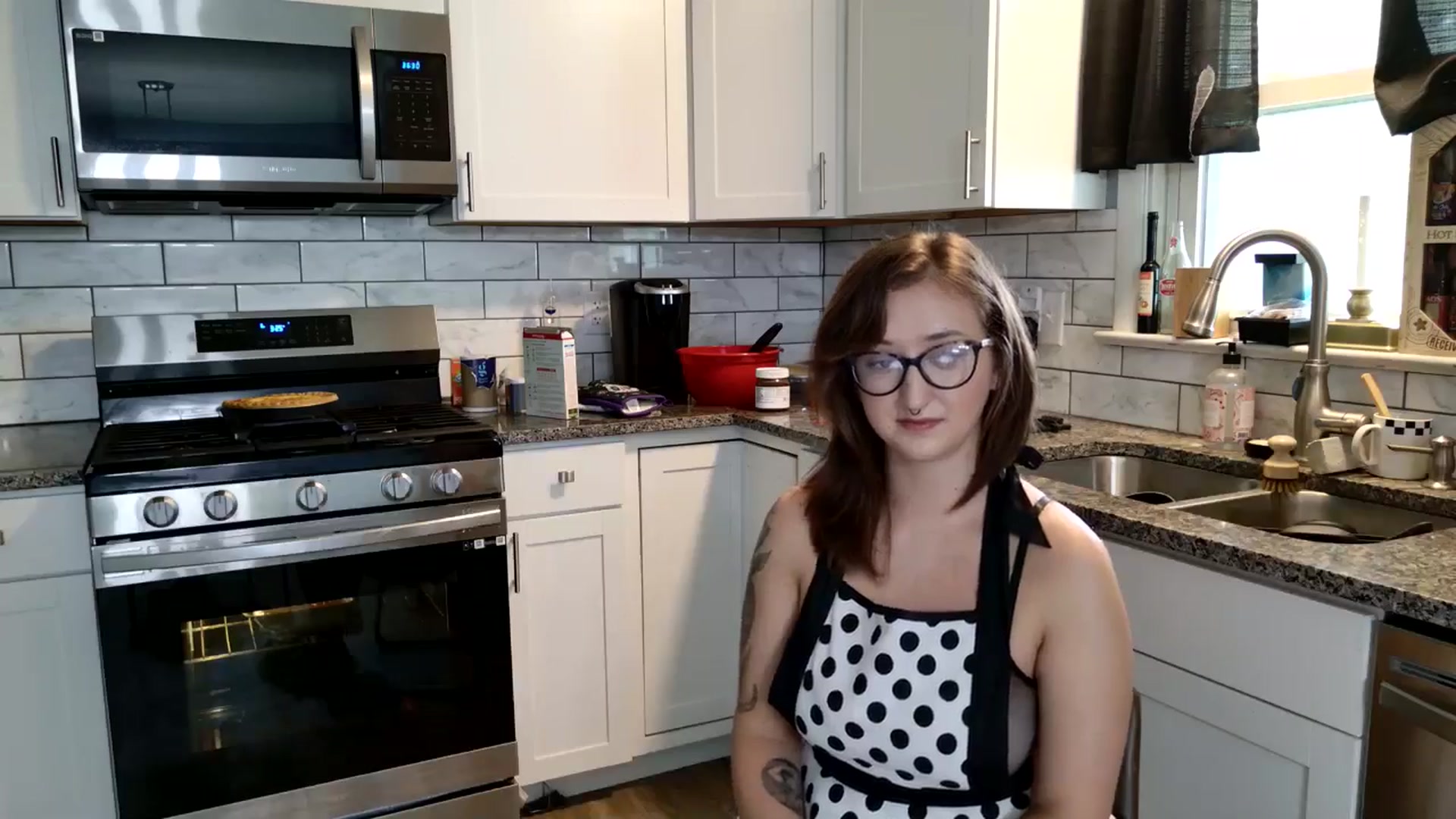 Gallery image thumbnail from Turnip's myfreecams stream on, 08/31/2024, 18:53 image 14 of 20