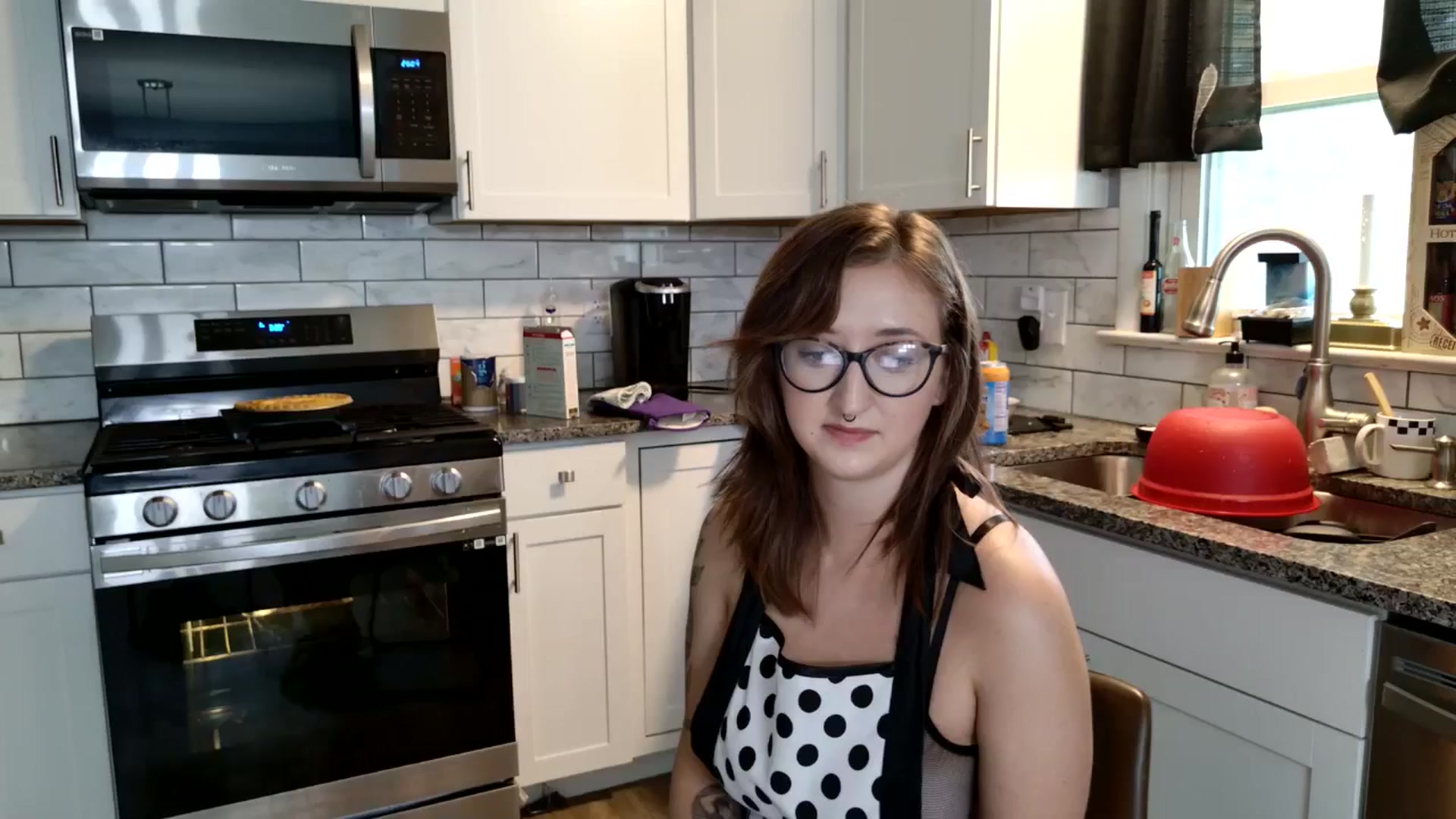 Gallery image thumbnail from Turnip's myfreecams stream on, 08/31/2024, 18:53 image 16 of 20