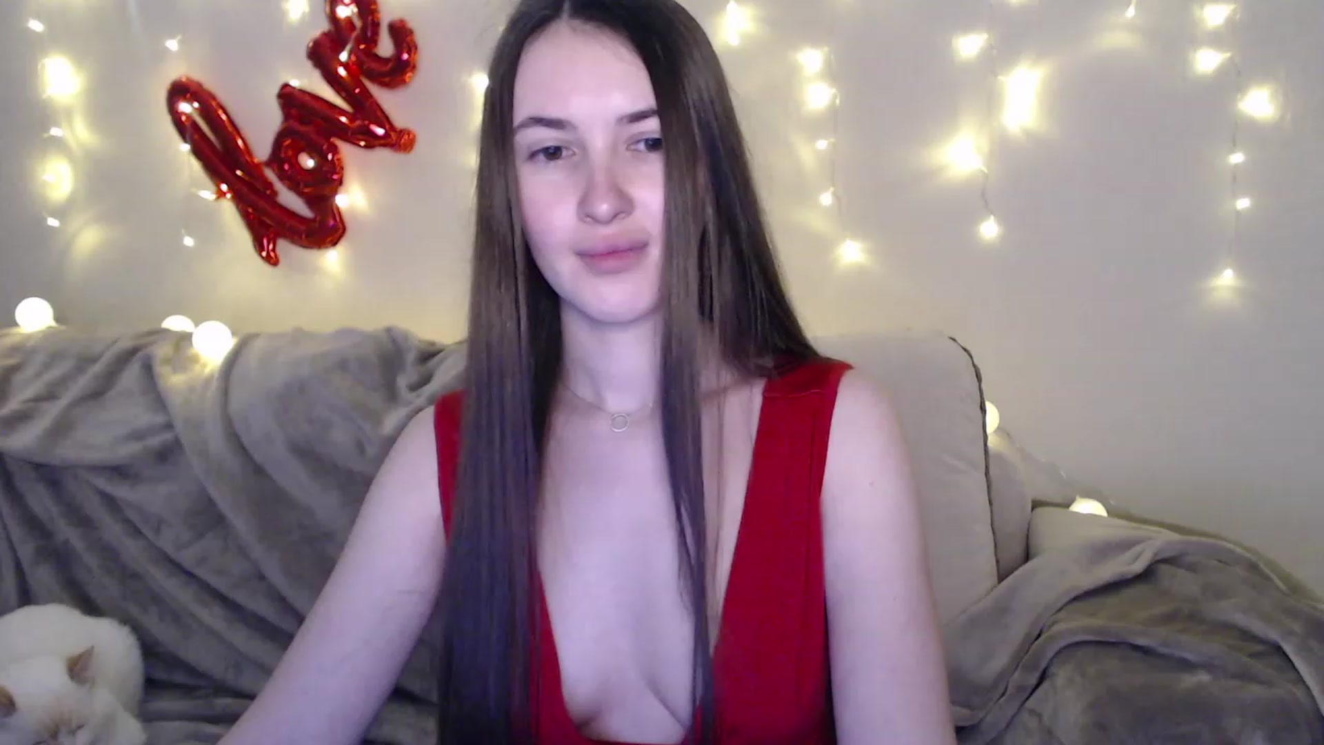Gallery image thumbnail from Tutti_Frutt1's myfreecams stream on, 02/14/2024, 08:05 image 11 of 20