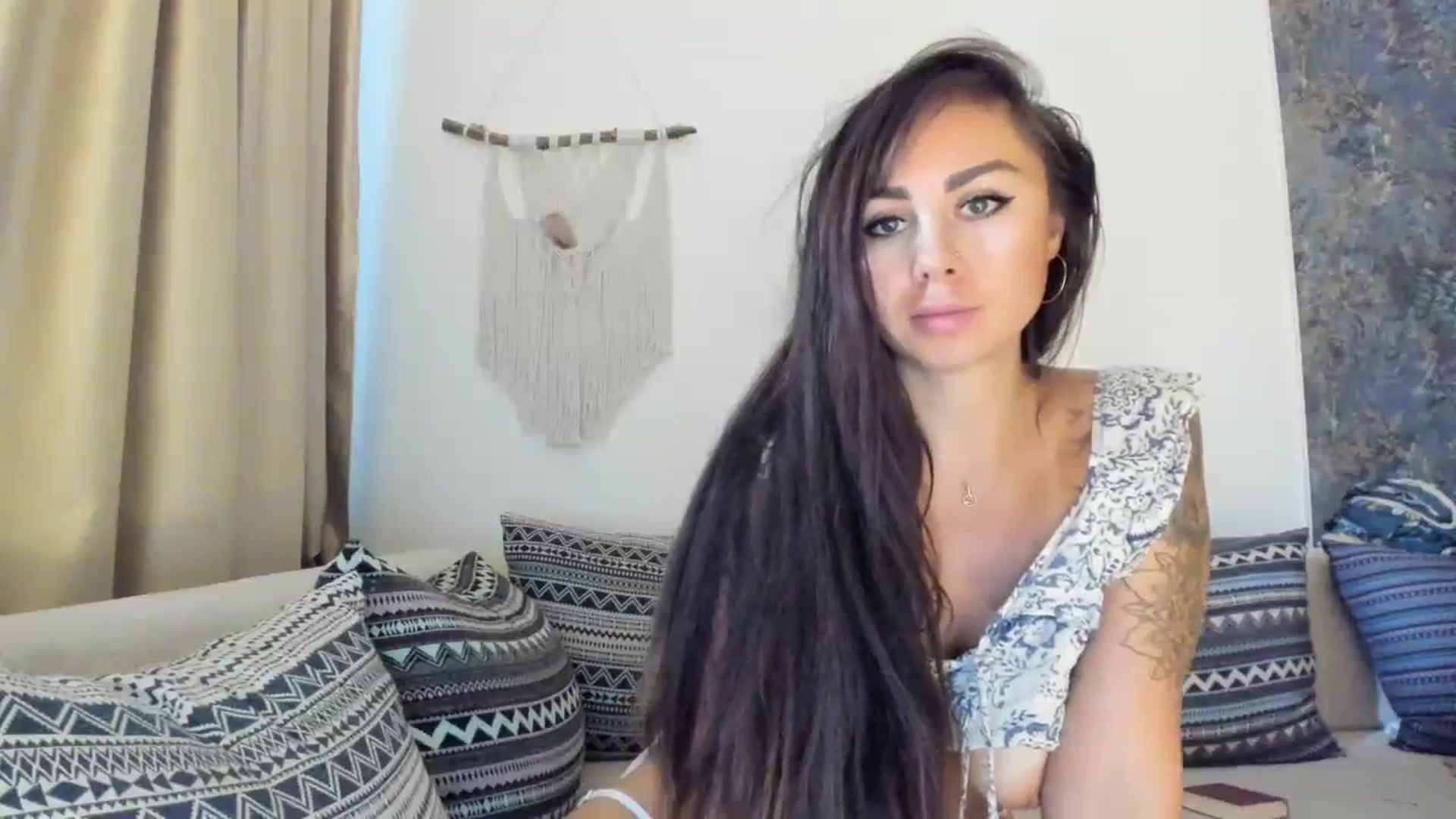 Gallery image thumbnail from Tuttifrutti__'s myfreecams stream on, 08/06/2023, 05:55 image 19 of 20
