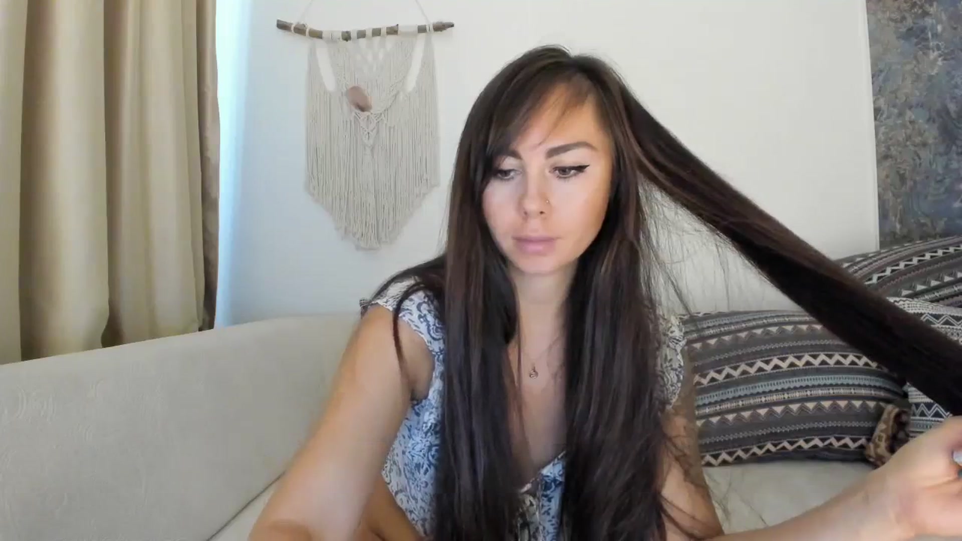 Gallery image thumbnail from Tuttifrutti__'s myfreecams stream on, 09/03/2023, 05:52 image 4 of 20
