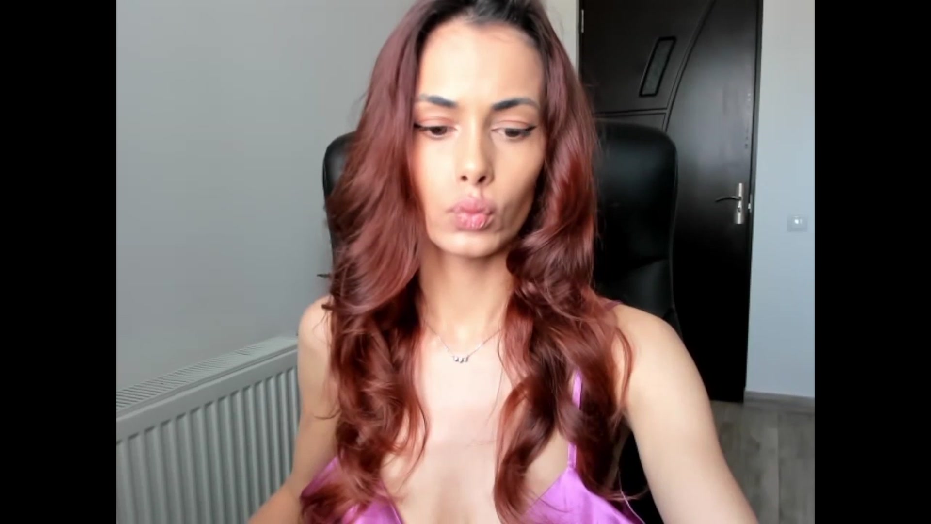 Gallery image thumbnail from Tweety_'s myfreecams stream on, 02/17/2025, 13:09 image 4 of 20