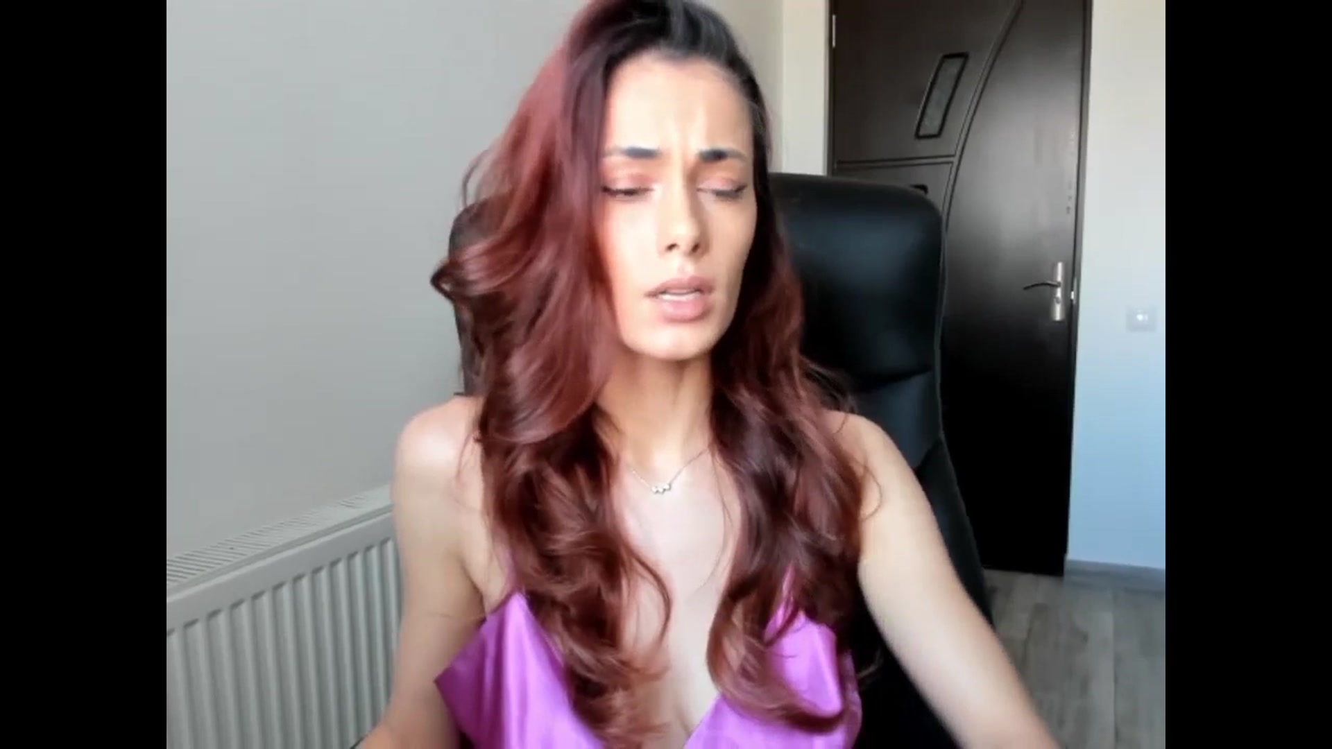 Gallery image thumbnail from Tweety_'s myfreecams stream on, 02/17/2025, 13:09 image 19 of 20