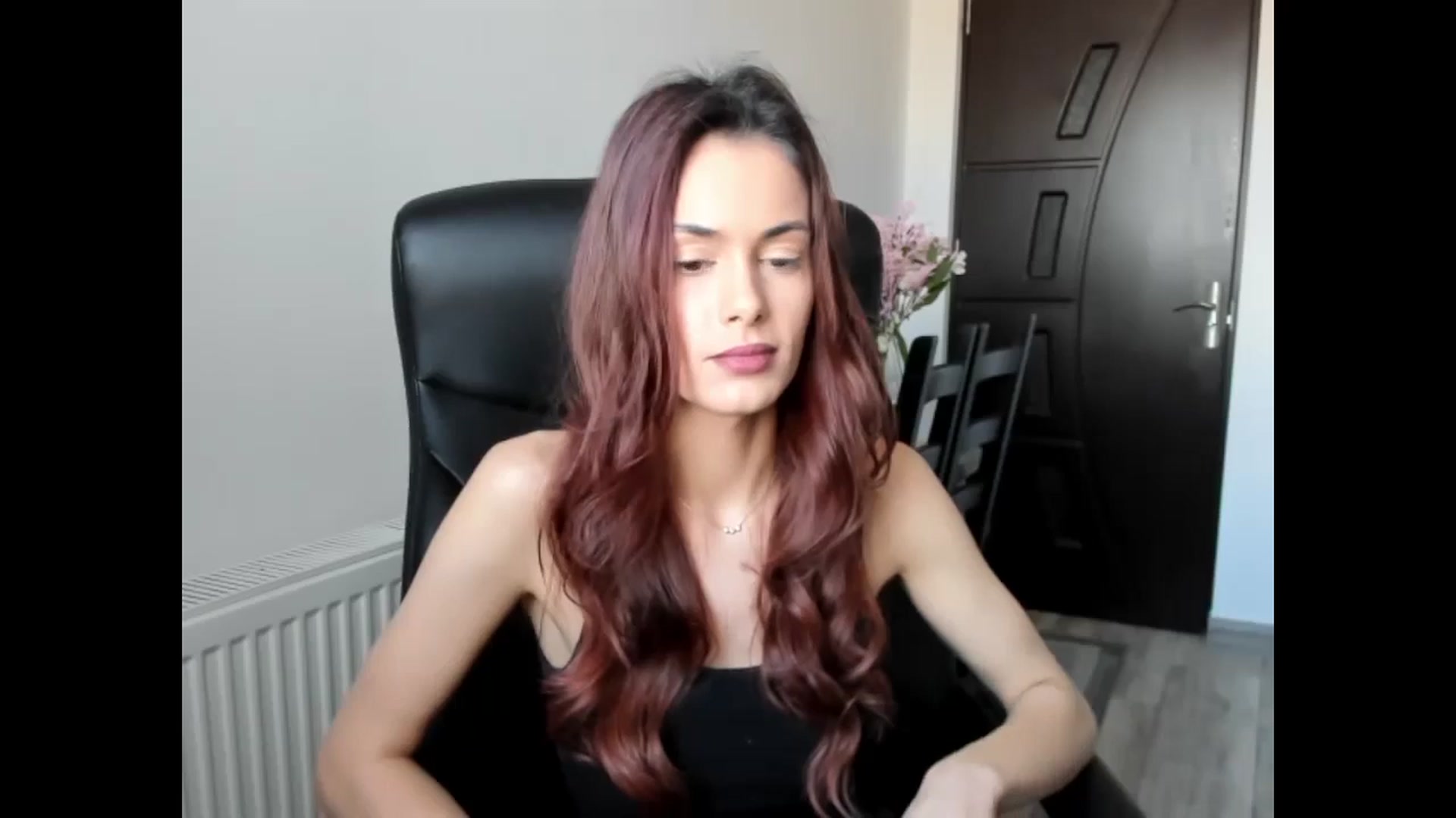 Gallery image thumbnail from Tweety_'s myfreecams stream on, 02/20/2025, 14:49 image 13 of 20