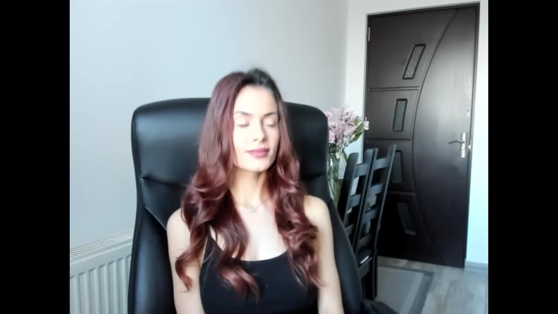 Gallery image thumbnail from Tweety_'s myfreecams stream on, 02/20/2025, 14:49 image 1 of 20