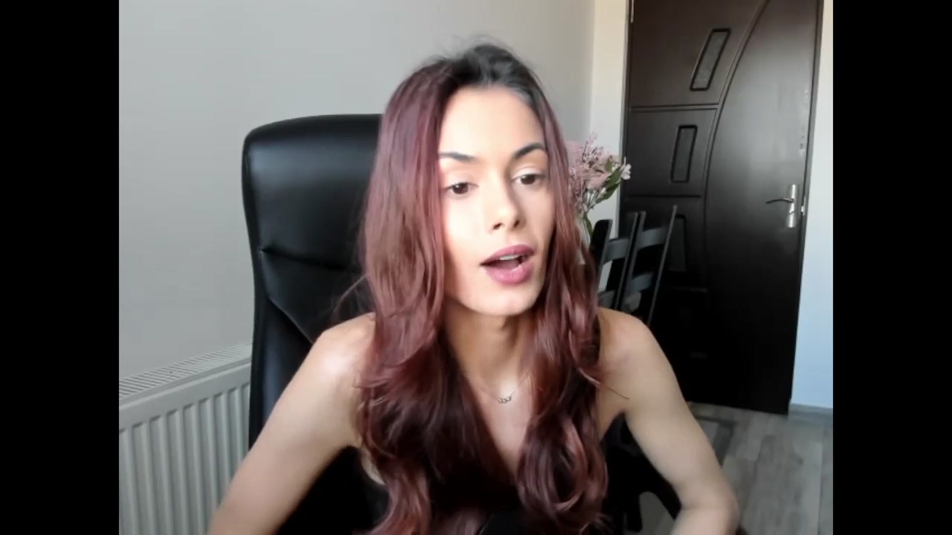 Gallery image thumbnail from Tweety_'s myfreecams stream on, 02/20/2025, 14:49 image 15 of 20