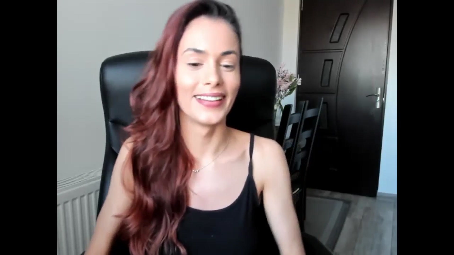 Gallery image thumbnail from Tweety_'s myfreecams stream on, 02/20/2025, 15:49 image 10 of 20