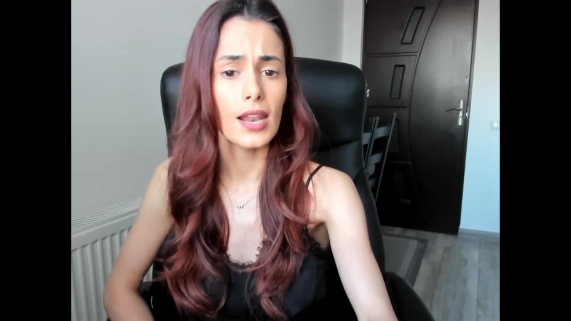 Gallery image thumbnail from Tweety_'s myfreecams stream on, 02/21/2025, 15:39 image 15 of 20