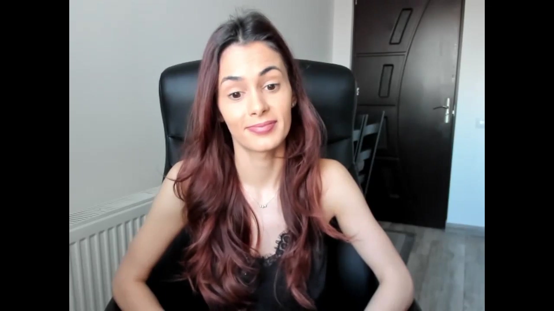 Gallery image thumbnail from Tweety_'s myfreecams stream on, 02/21/2025, 15:39 image 10 of 20