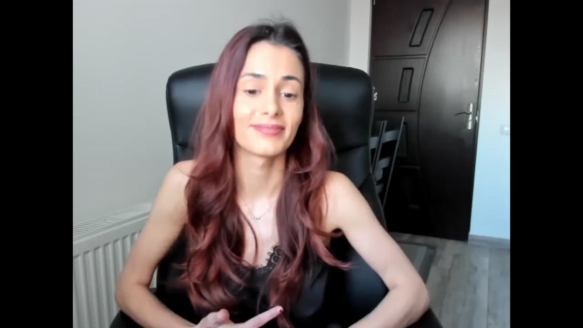 Gallery image thumbnail from Tweety_'s myfreecams stream on, 02/21/2025, 15:39 image 12 of 20