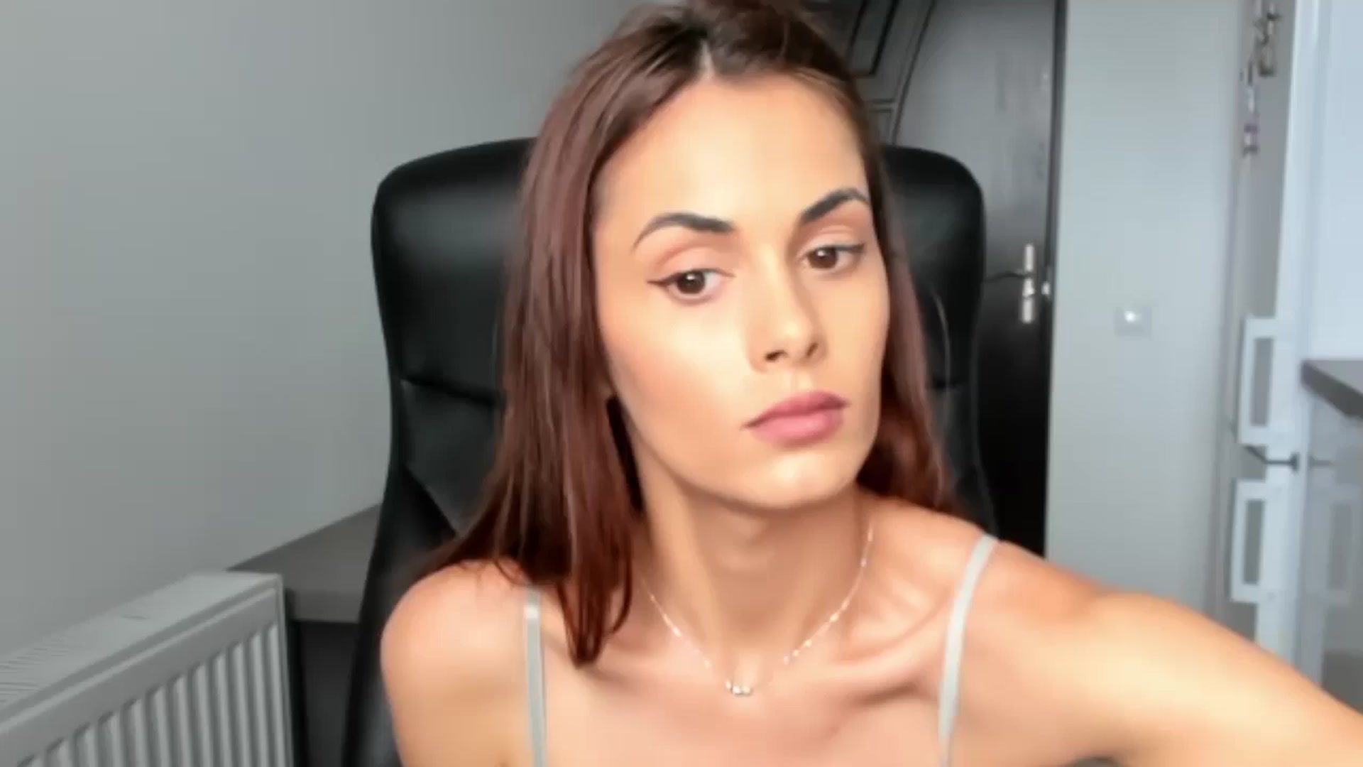 Gallery image thumbnail from Tweety_'s myfreecams stream on, 05/09/2025, 15:51 image 1 of 20