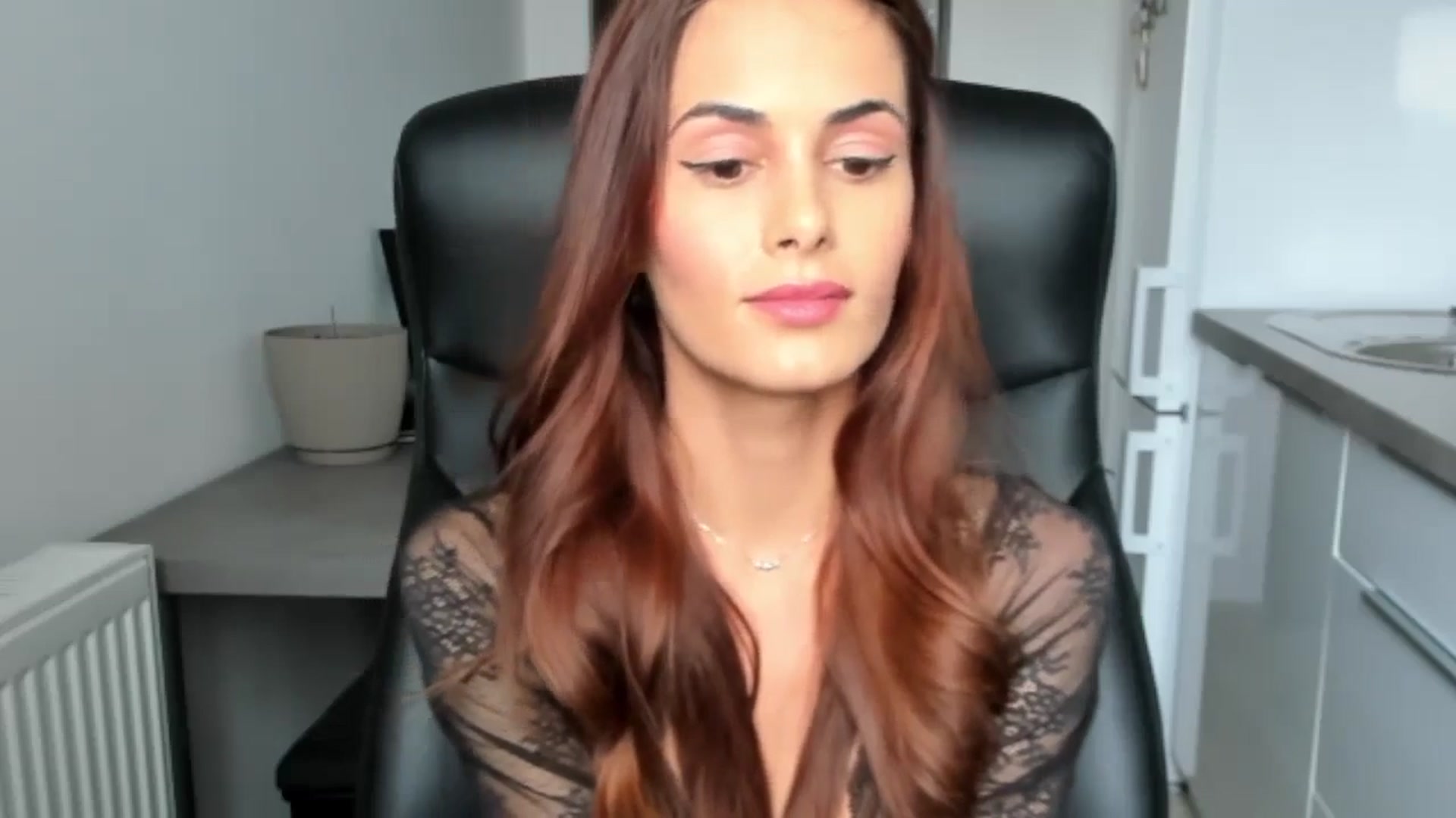 Gallery image thumbnail from Tweety_'s myfreecams stream on, 05/16/2025, 13:55 image 18 of 20