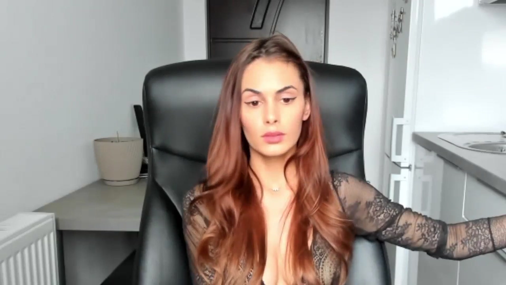 Gallery image thumbnail from Tweety_'s myfreecams stream on, 05/16/2025, 15:01 image 2 of 20