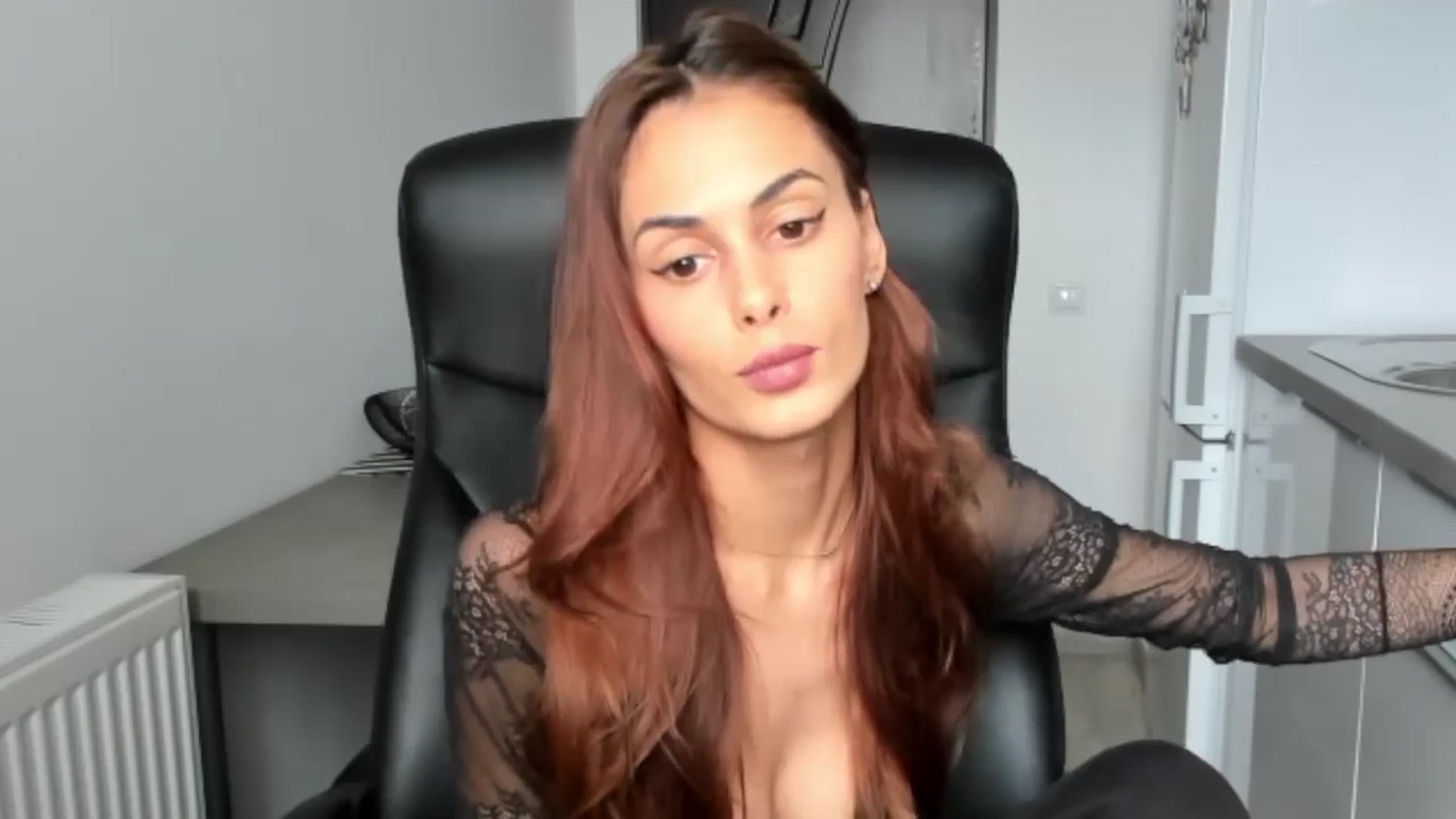 Gallery image thumbnail from Tweety_'s myfreecams stream on, 05/19/2025, 11:49 image 20 of 20