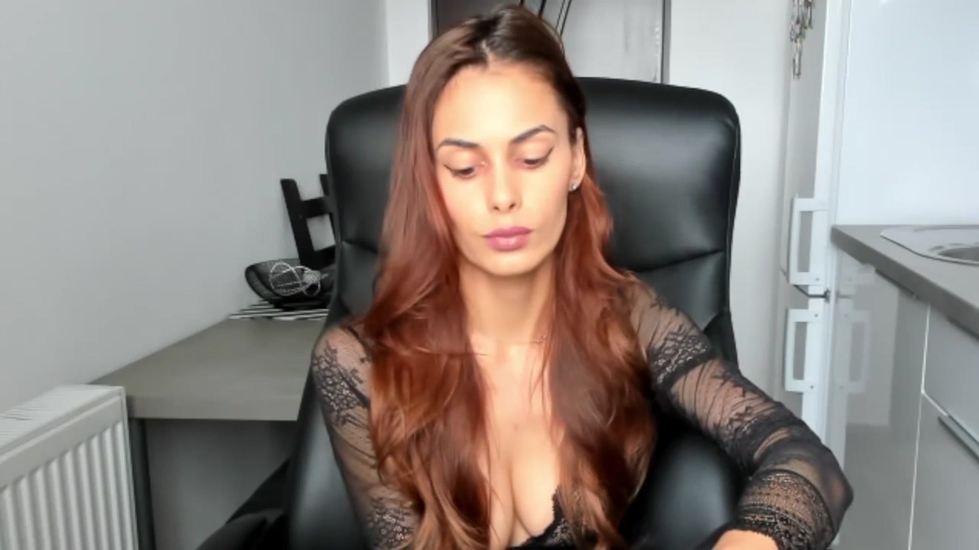 Gallery image thumbnail from Tweety_'s myfreecams stream on, 05/19/2025, 11:49 image 10 of 20
