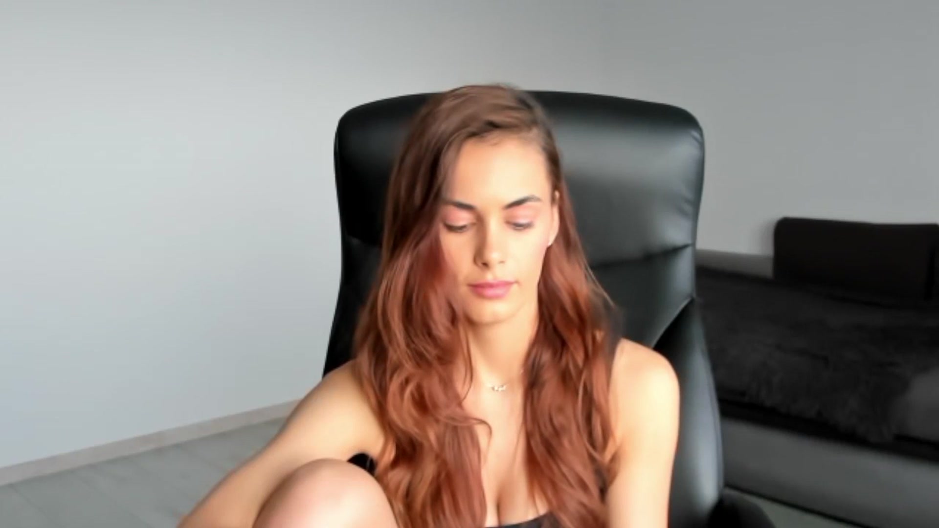 Gallery image thumbnail from Tweety_'s myfreecams stream on, 06/07/2025, 16:19 image 17 of 20