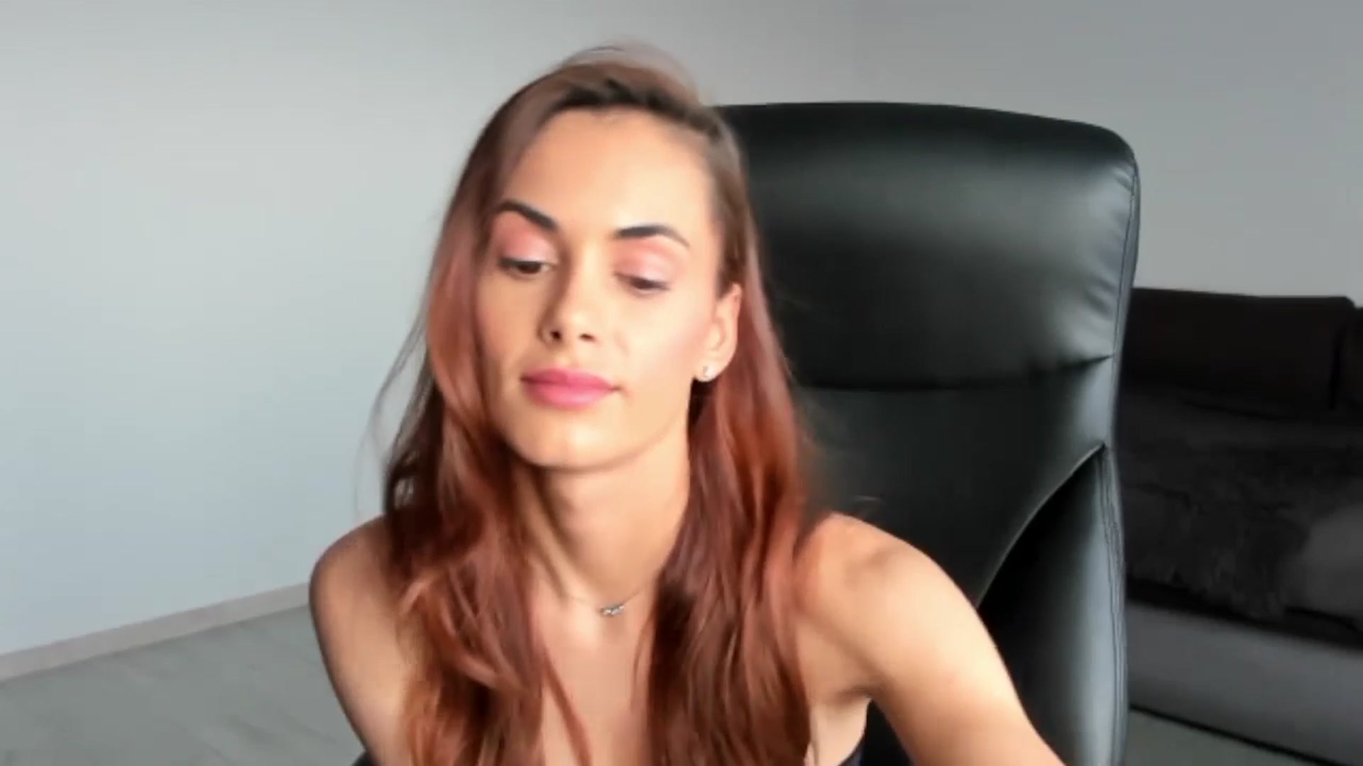 Gallery image thumbnail from Tweety_'s myfreecams stream on, 06/07/2025, 17:23 image 6 of 20