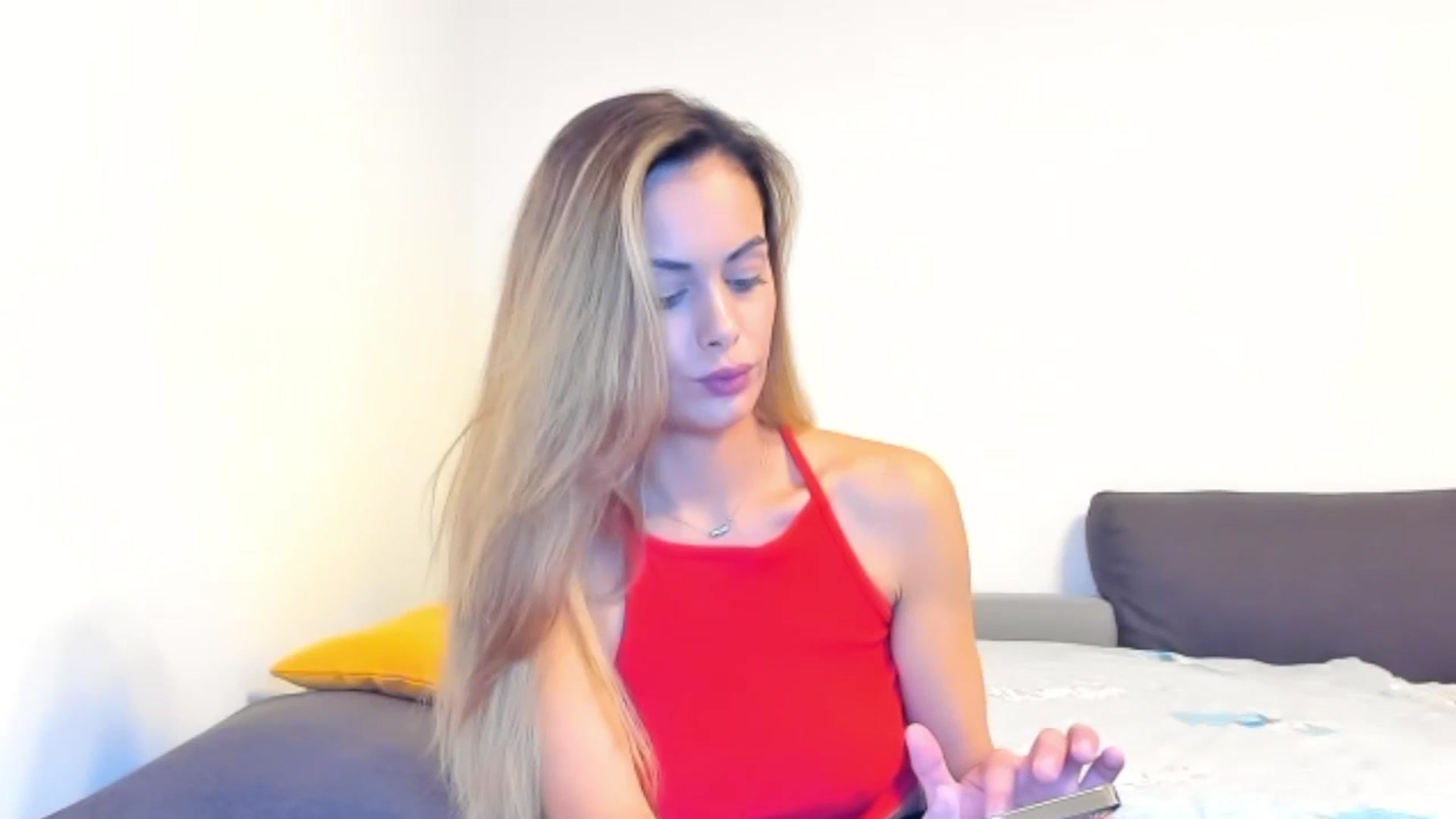 Gallery image thumbnail from Tweety_'s myfreecams stream on, 10/17/2025, 18:05 image 18 of 20