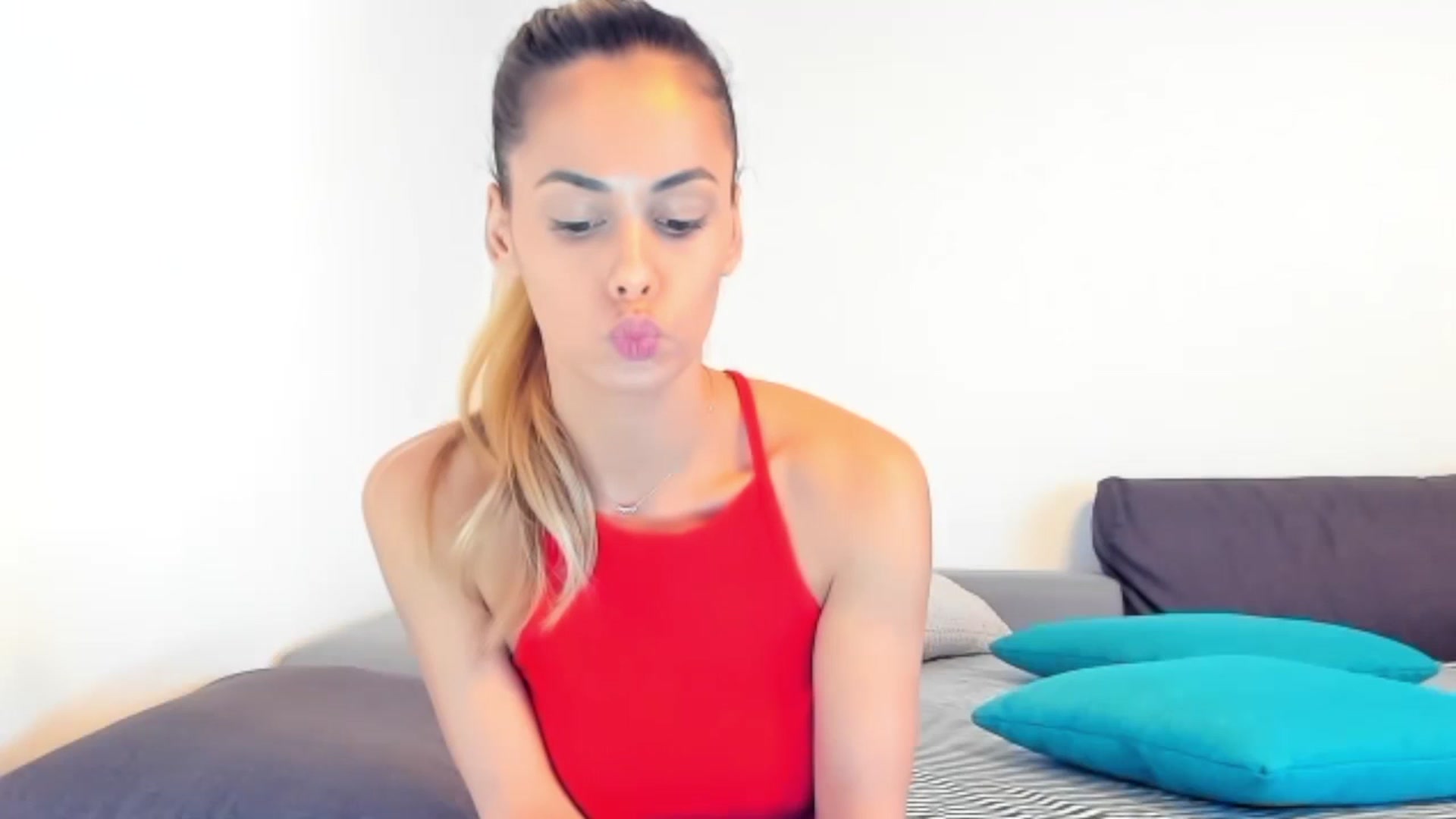 Gallery image thumbnail from Tweety_'s myfreecams stream on, 11/07/2025, 14:22 image 1 of 20