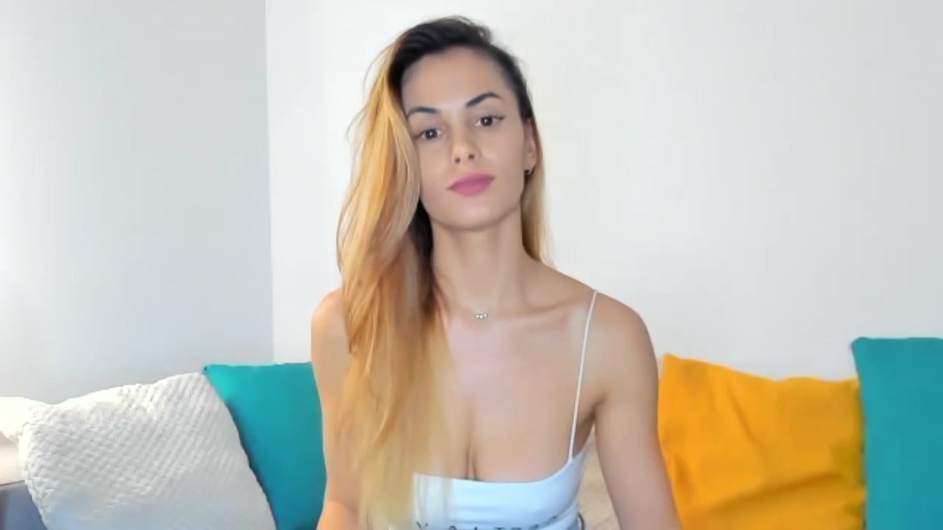 Gallery image thumbnail from Tweety_'s myfreecams stream on, 11/22/2025, 16:43 image 6 of 20
