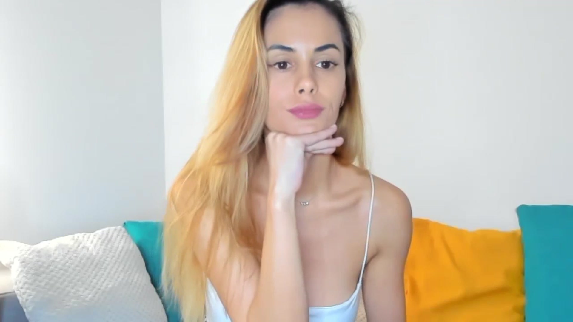 Gallery image thumbnail from Tweety_'s myfreecams stream on, 11/22/2025, 16:43 image 19 of 20