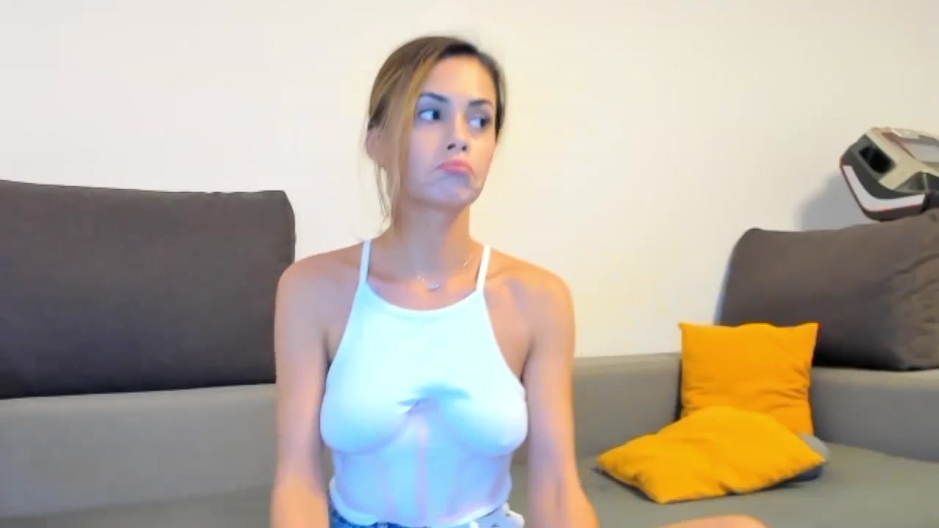 Gallery image thumbnail from Tweety_'s myfreecams stream on, 11/29/2025, 15:22 image 10 of 20