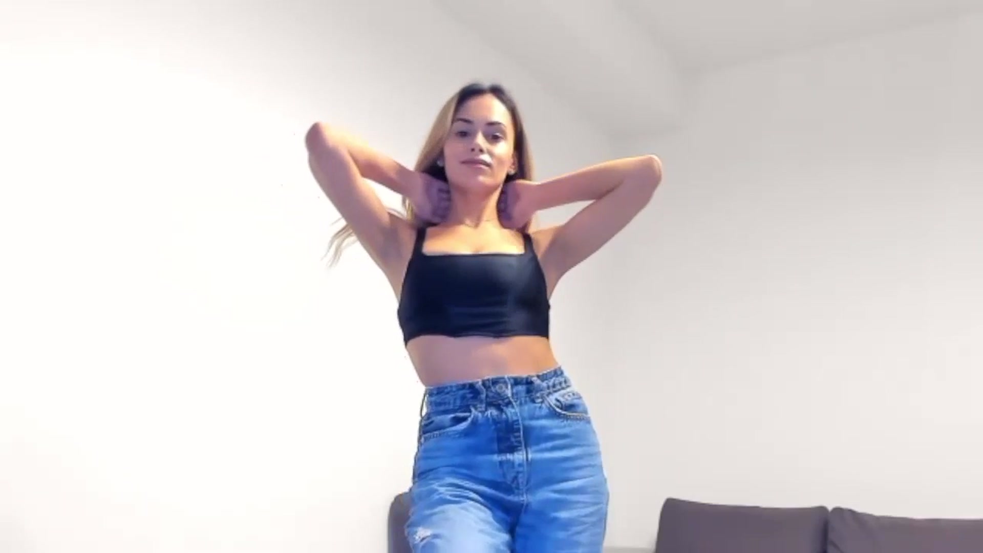 Gallery image thumbnail from Tweety_'s myfreecams stream on, 01/09/2026, 19:31 image 13 of 20