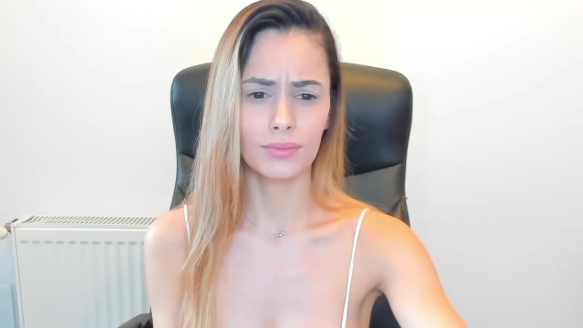 Gallery image thumbnail from Tweety_'s myfreecams stream on, 02/11/2026, 13:21 image 8 of 20