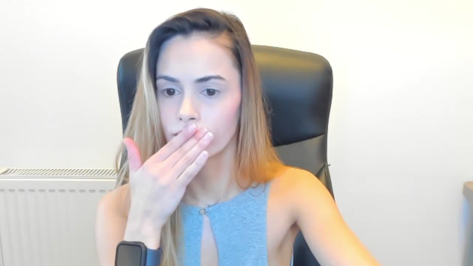 Gallery image thumbnail from Tweety_'s myfreecams stream on, 02/15/2026, 13:25 image 4 of 20