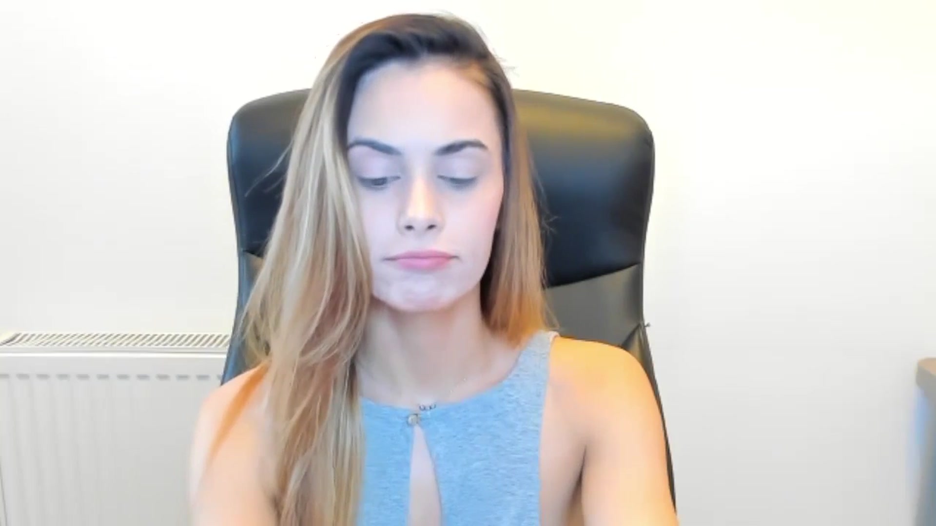 Gallery image thumbnail from Tweety_'s myfreecams stream on, 02/15/2026, 13:25 image 13 of 20