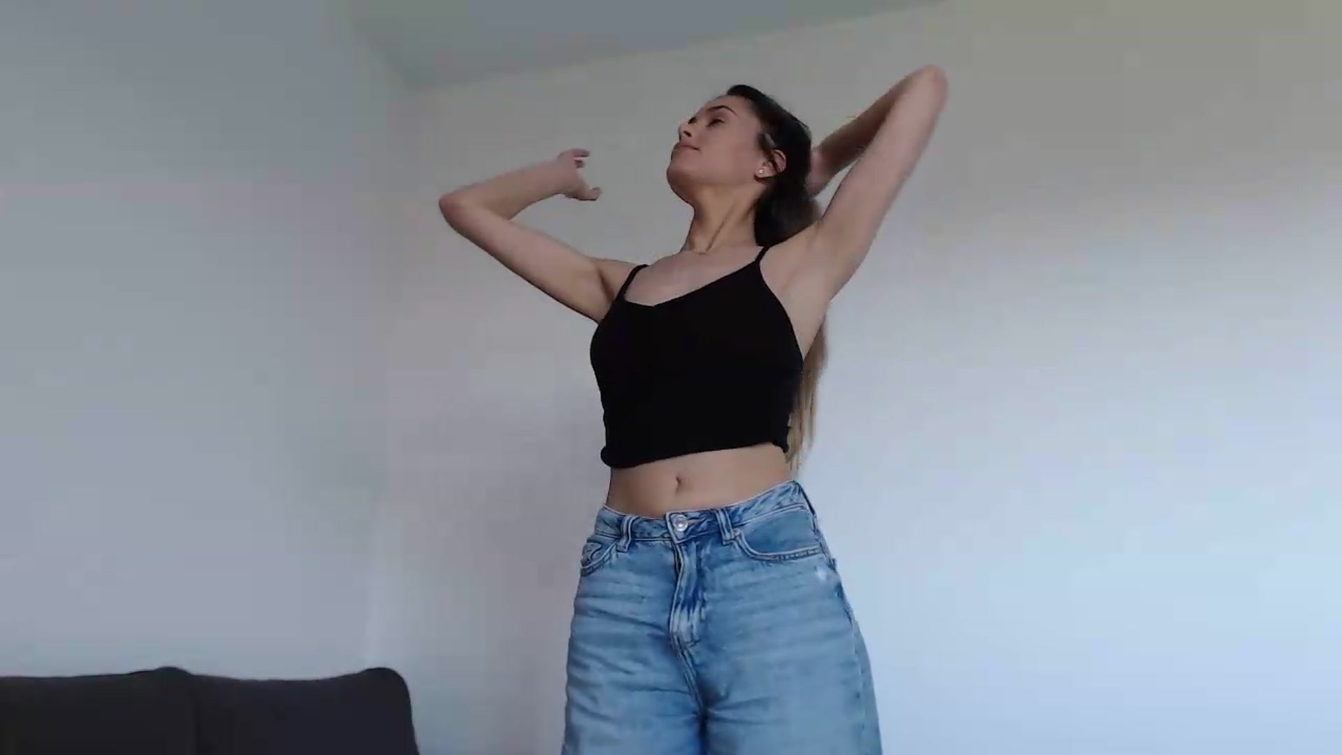 Gallery image thumbnail from Tweety_'s myfreecams stream on, 05/26/2026, 14:03 image 17 of 20