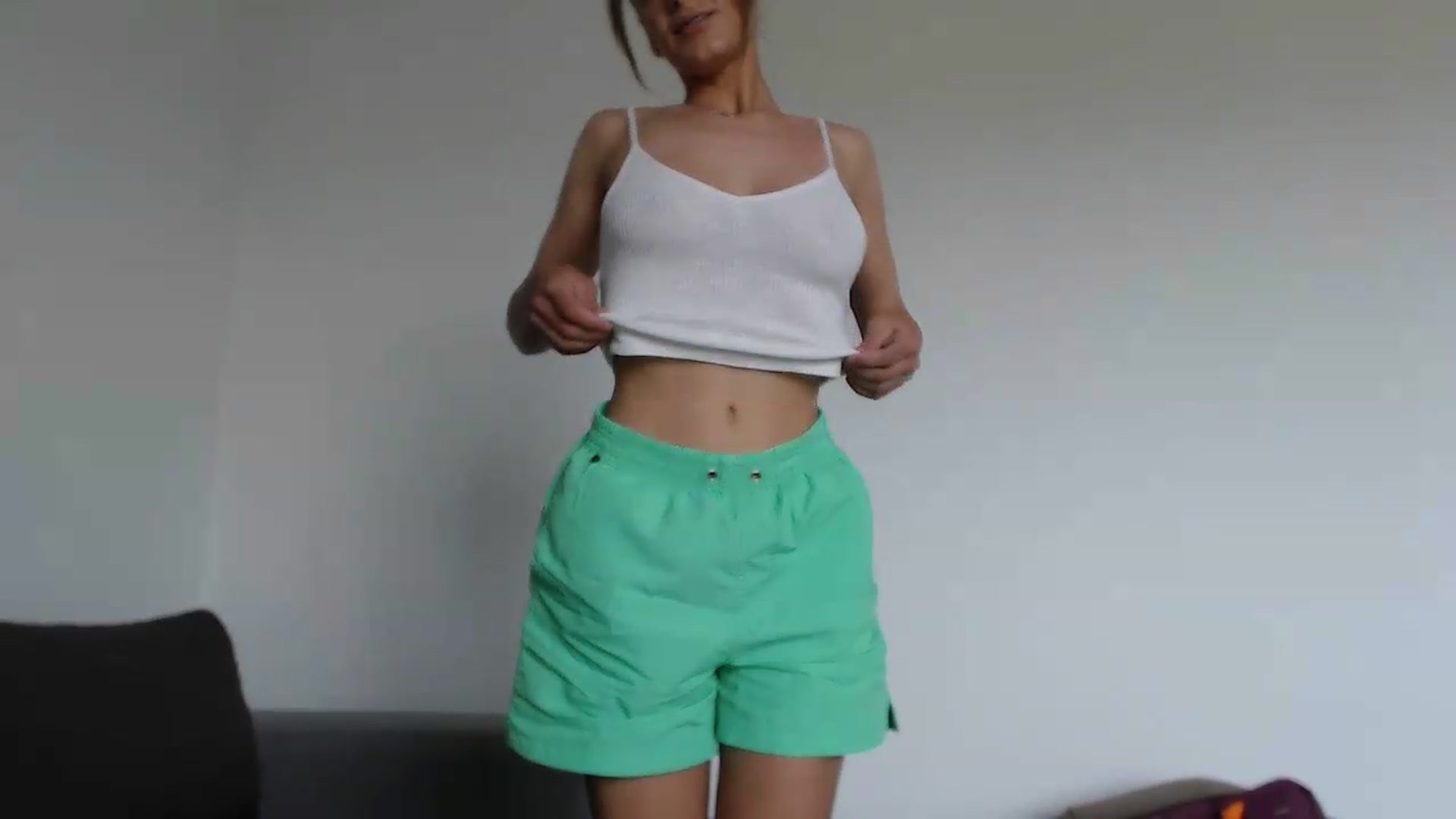 Gallery image thumbnail from Tweety_'s myfreecams stream on, 06/03/2026, 14:24 image 3 of 20
