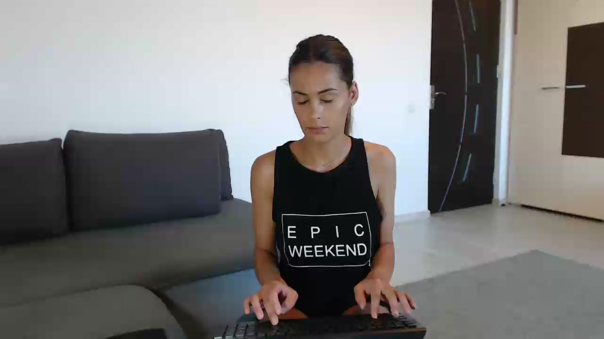 Gallery image thumbnail from Tweety_'s myfreecams stream on, 06/27/2026, 15:32 image 1 of 20