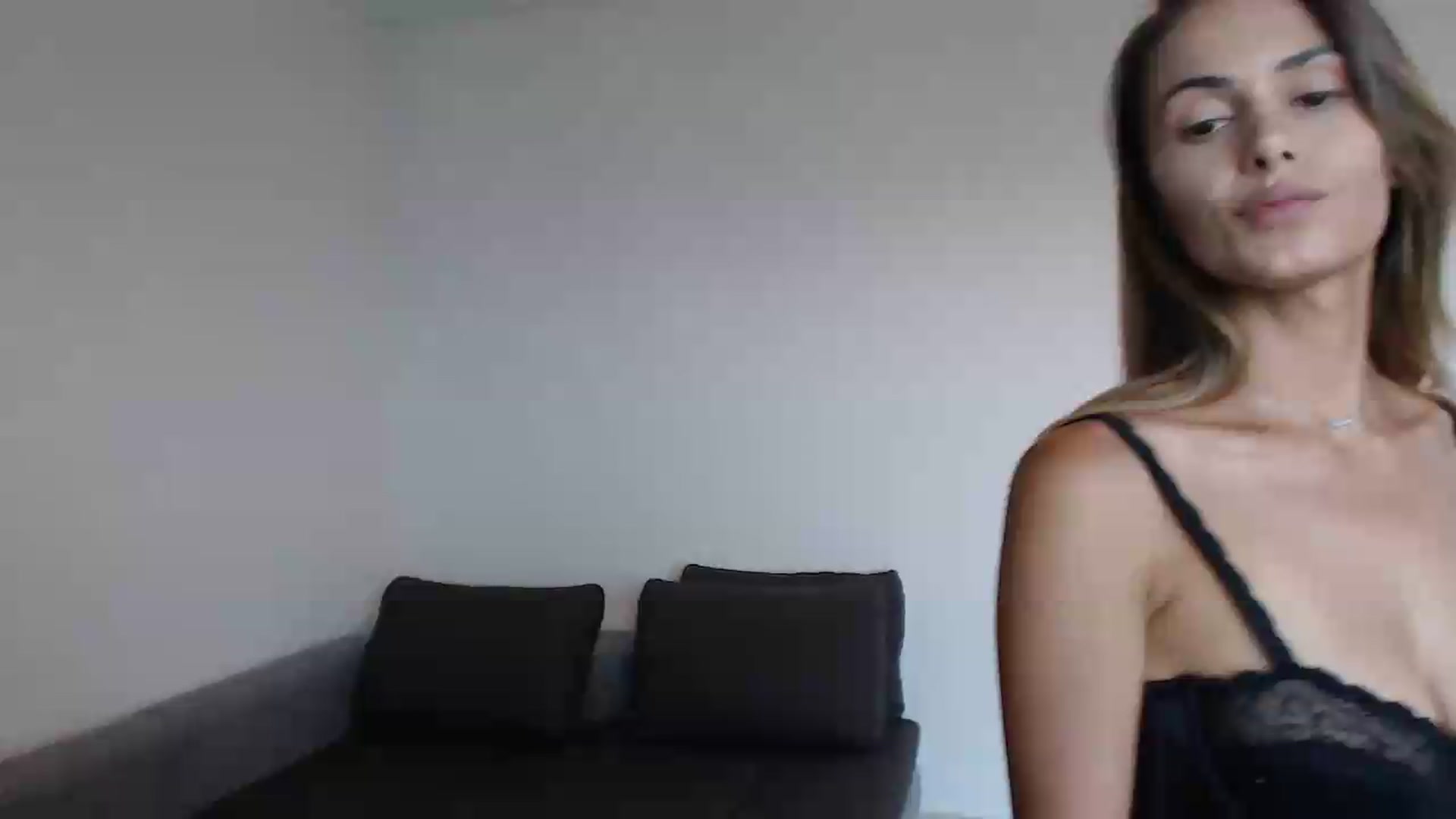 Gallery image thumbnail from Tweety_'s myfreecams stream on, 08/06/2026, 13:10 image 15 of 20
