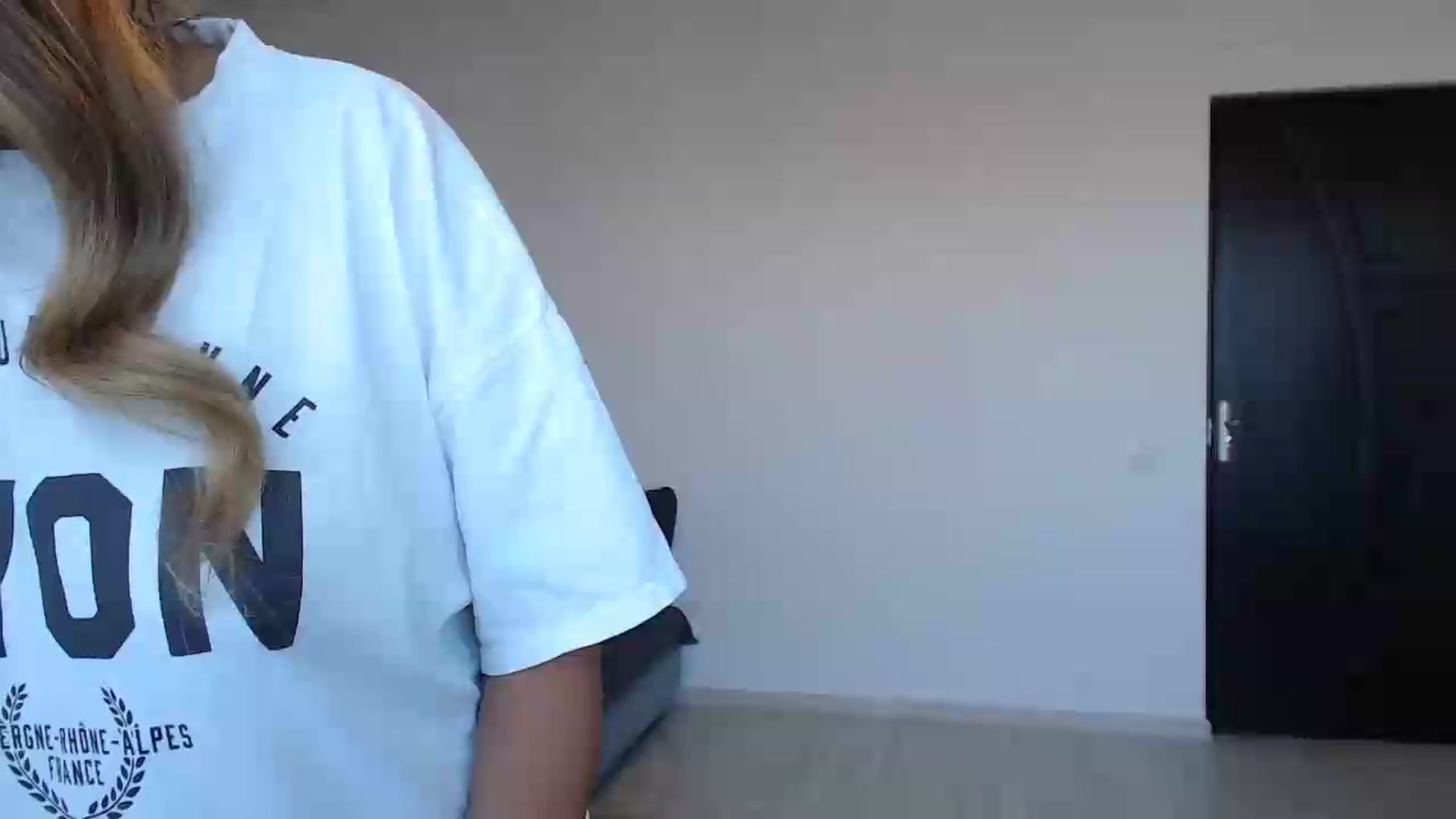 Gallery image thumbnail from Tweety_'s myfreecams stream on, 08/12/2026, 12:17 image 3 of 20