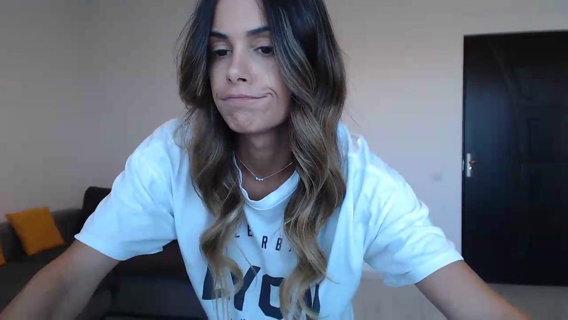 Gallery image thumbnail from Tweety_'s myfreecams stream on, 08/12/2026, 13:10 image 8 of 20