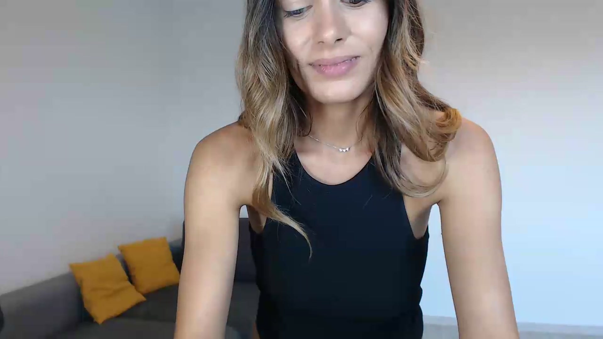 Gallery image thumbnail from Tweety_'s myfreecams stream on, 08/13/2026, 14:20 image 13 of 20