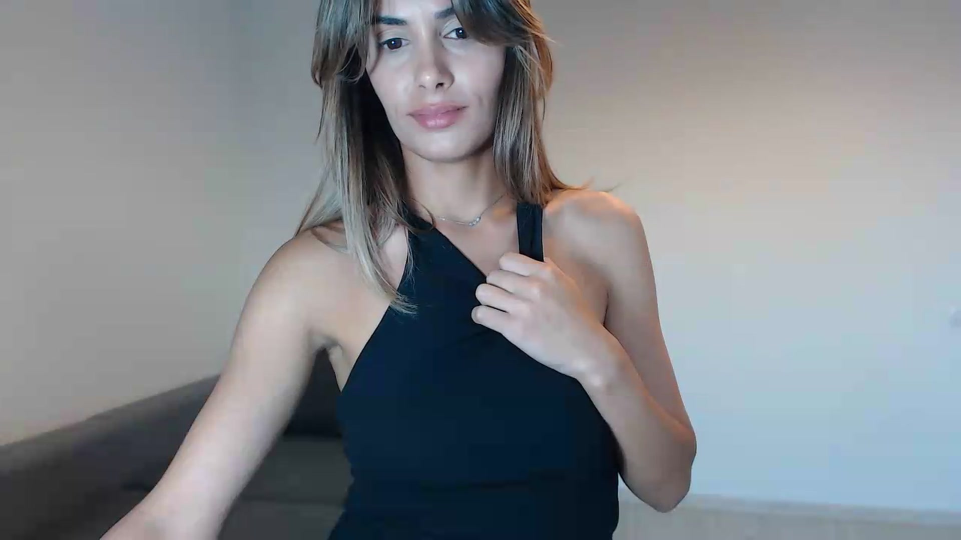 Gallery image thumbnail from Tweety_'s myfreecams stream on, 08/15/2026, 17:27 image 7 of 20