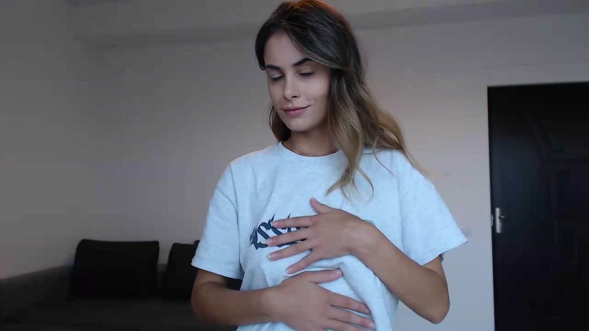Gallery image thumbnail from Tweety_'s myfreecams stream on, 09/11/2026, 07:54 image 5 of 20